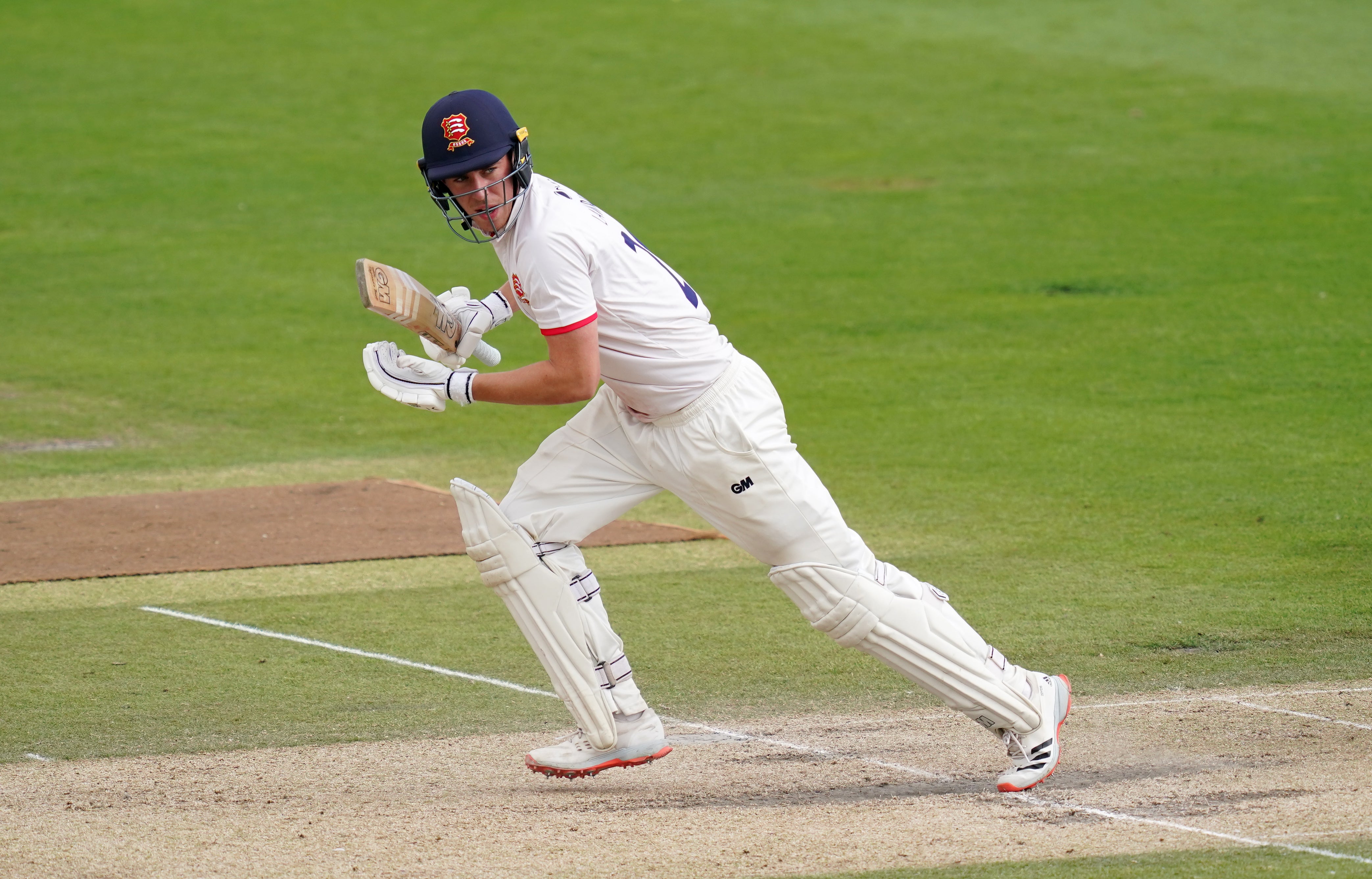 Essex’s England batter Dan Lawrence shrugged off a hamstring injury to keep Warwickshire at bay (John Walton/PA)