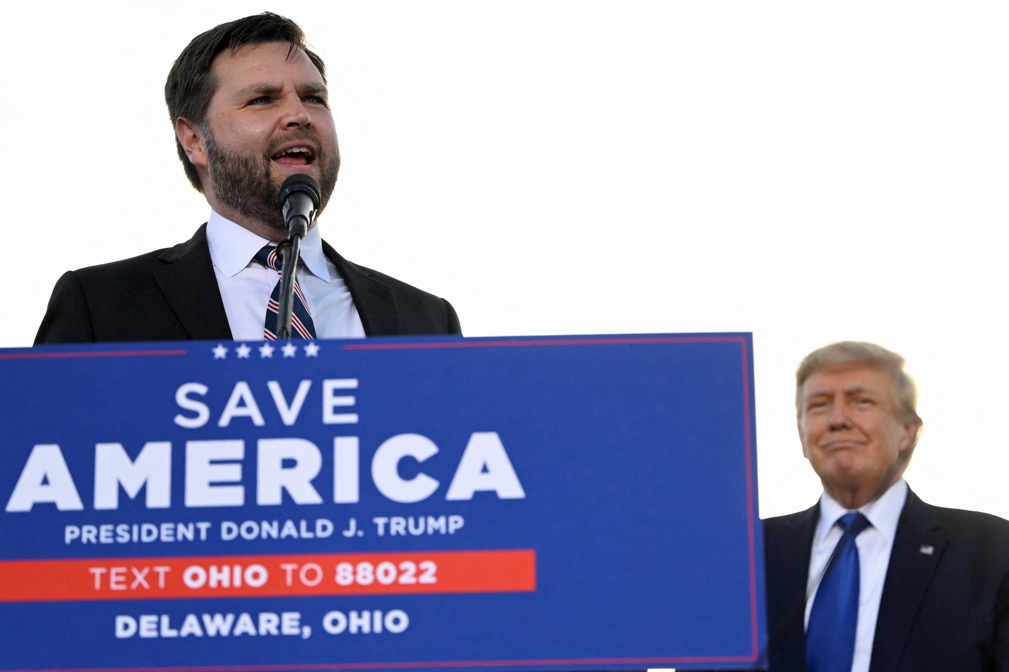 U.S. Senate Republican candidate J.D. Vance, who was endorsed by former U.S. President Donald Trump for the upcoming primary elections, speaks on stage during an event hosted by Trump, at the county fairgrounds in Delaware, Ohio, U.S., April 23, 2022. REUTERS/Gaelen Morse