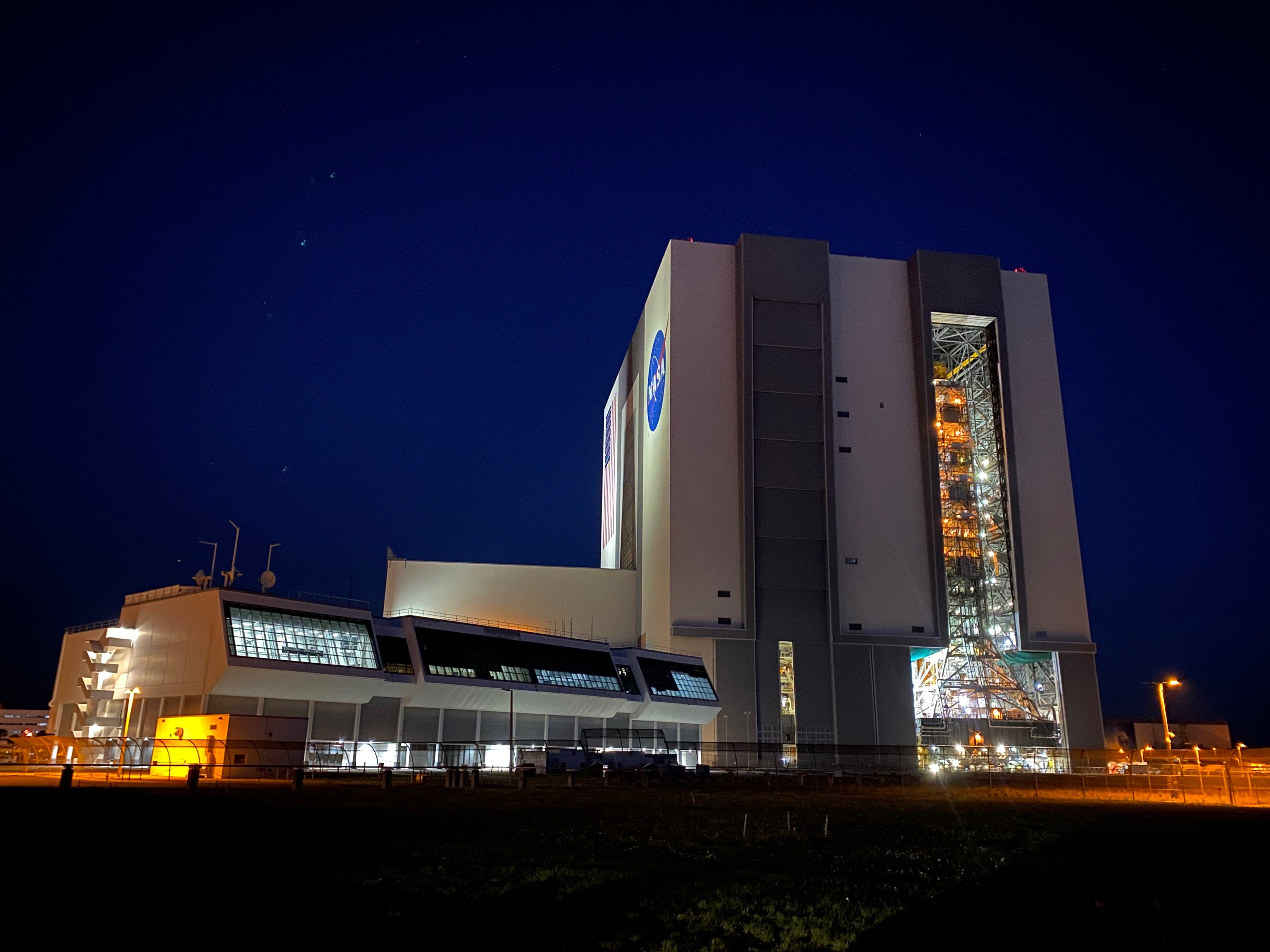 Nasa’s big Moon rocket has returned indoors for repairs at Kennedy Space Center