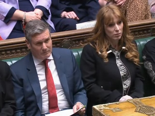 Labour leader Starmer stood by deputy Rayner at PMQs