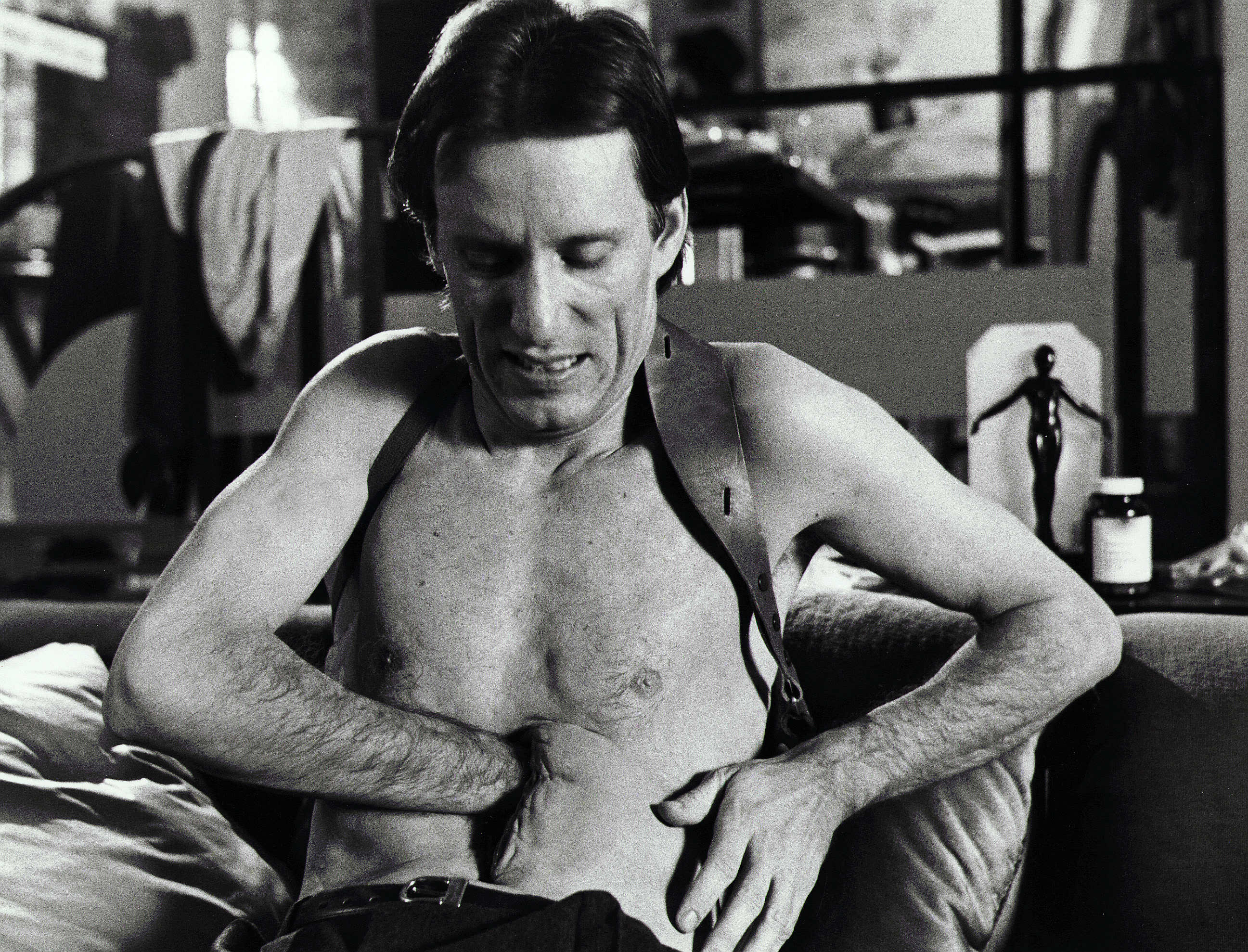 James Woods as Max sticks his hand into his own entrails and pulls out a gun in Cronenberg’s ‘Videodrome’ (1983)