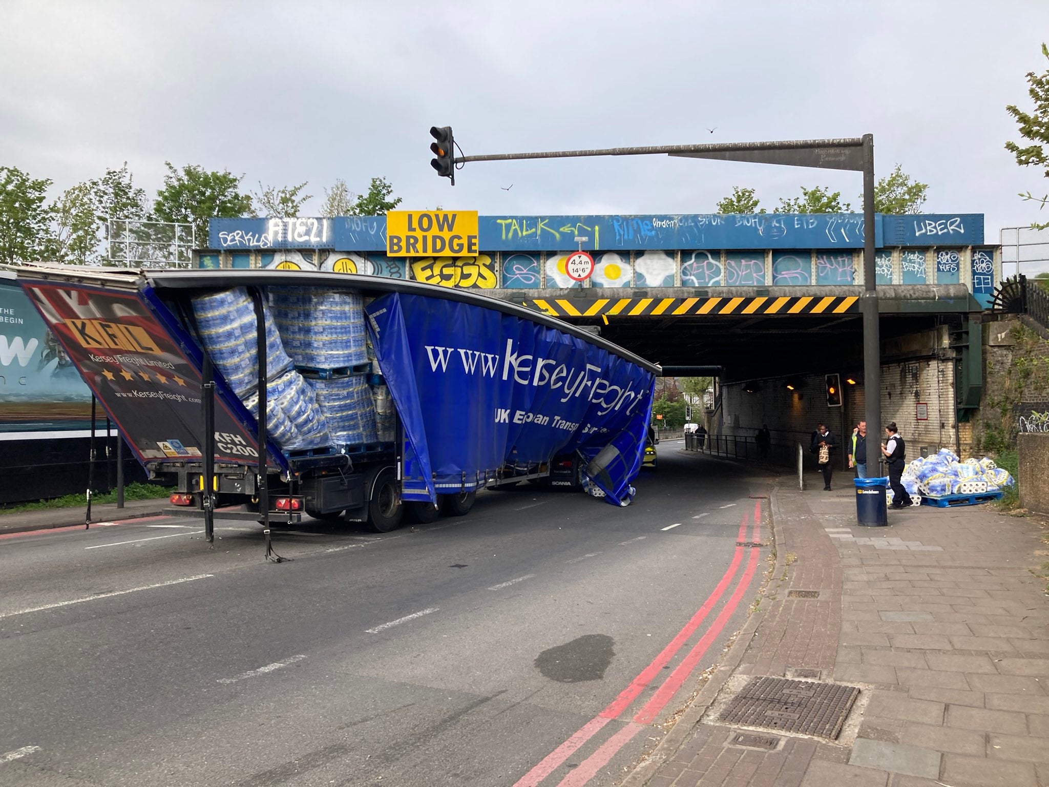 Traffic in south east London was clogged up on Thursday morning after reports that a lorry carrying toilet roll had collided with a bridge (@johnestevens/Twitter/PA)