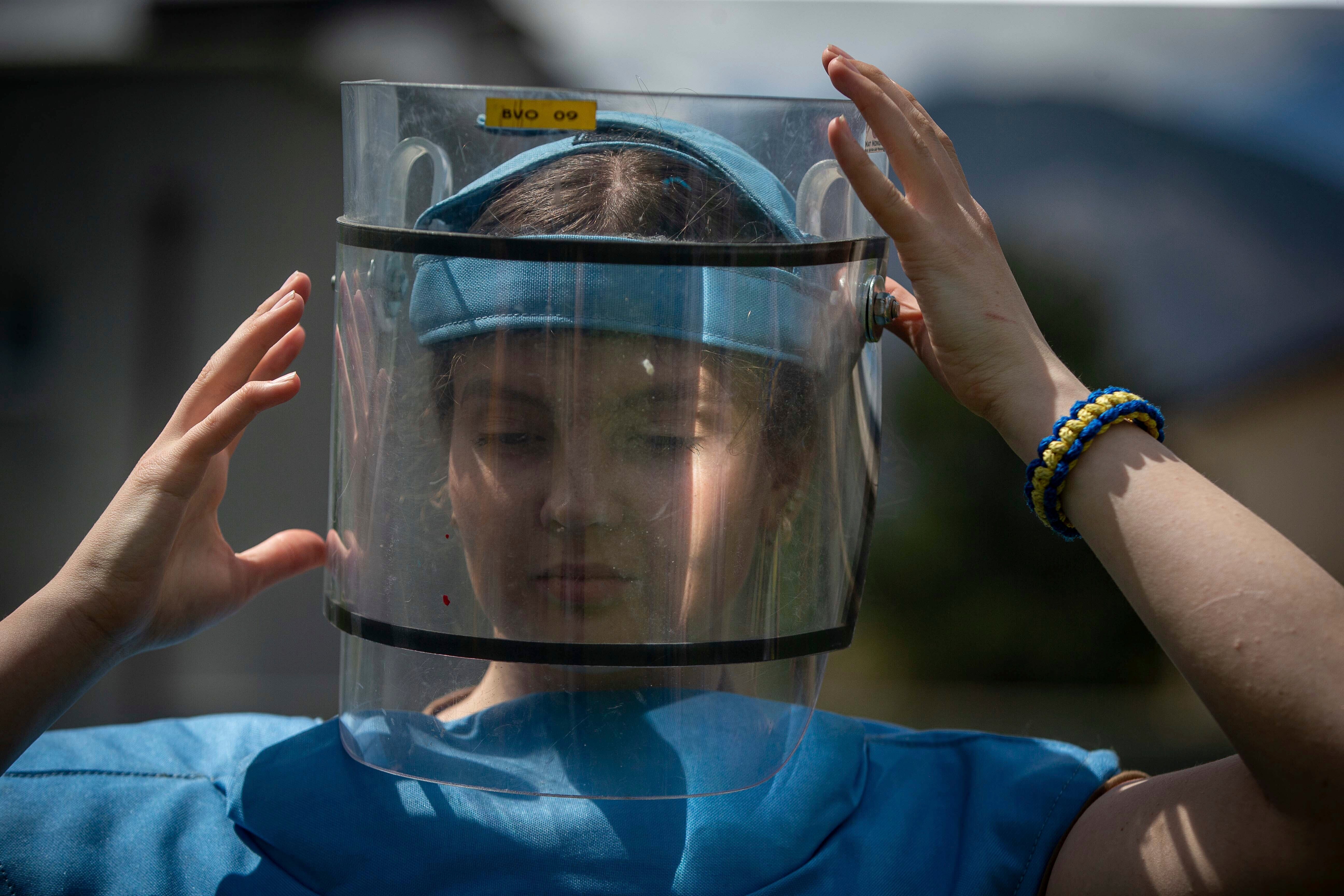 Kosovo Ukrainian Deminers