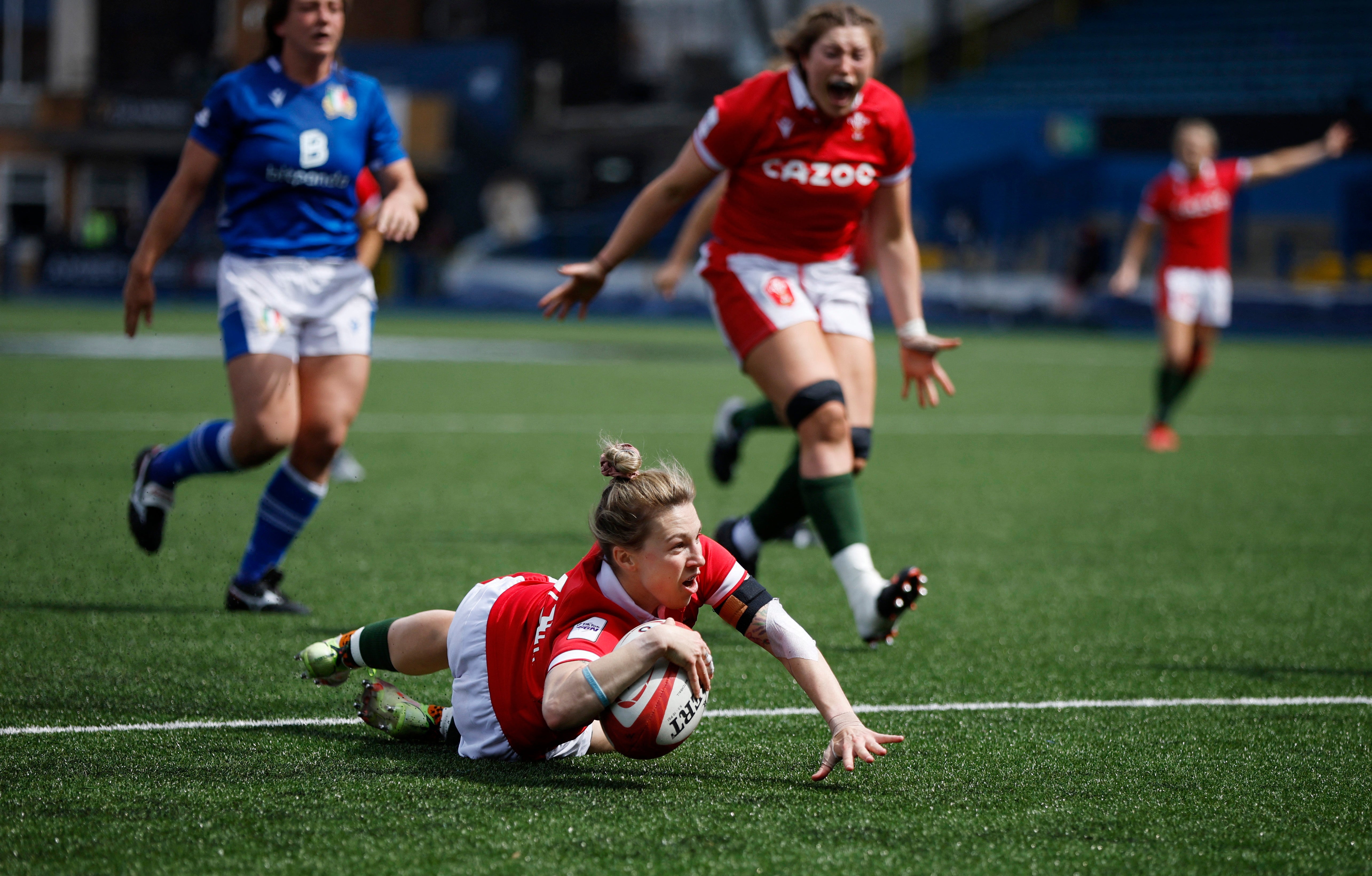 Keira Bevan went over for Wales late on but they had their hearts broken at the death