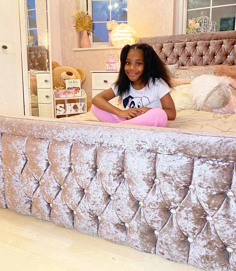 Skylar-Rose in her lavish bedroom at her Croydon home (PA Real Life/Collect)