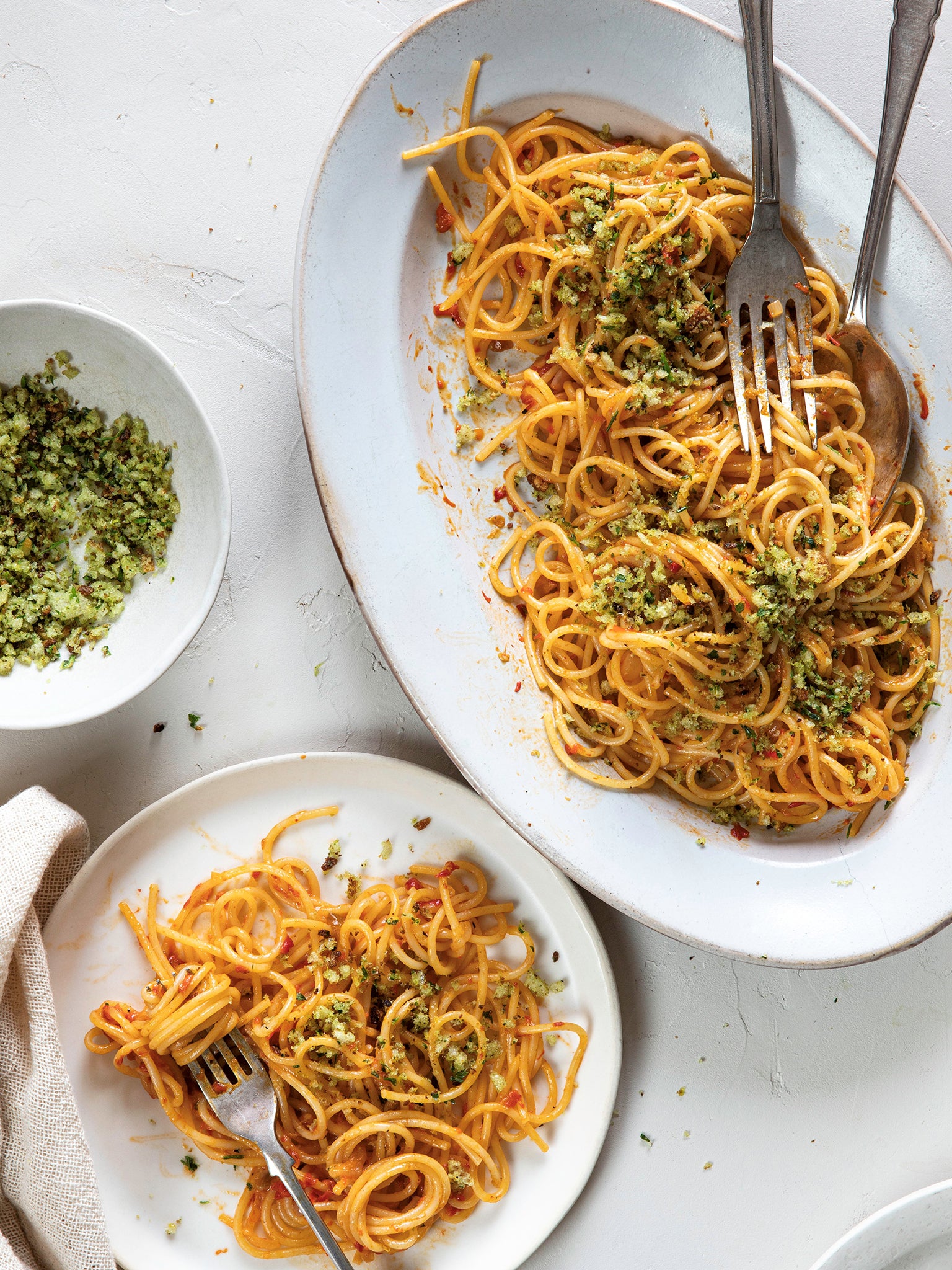 A fresh, vegetarian pasta dish