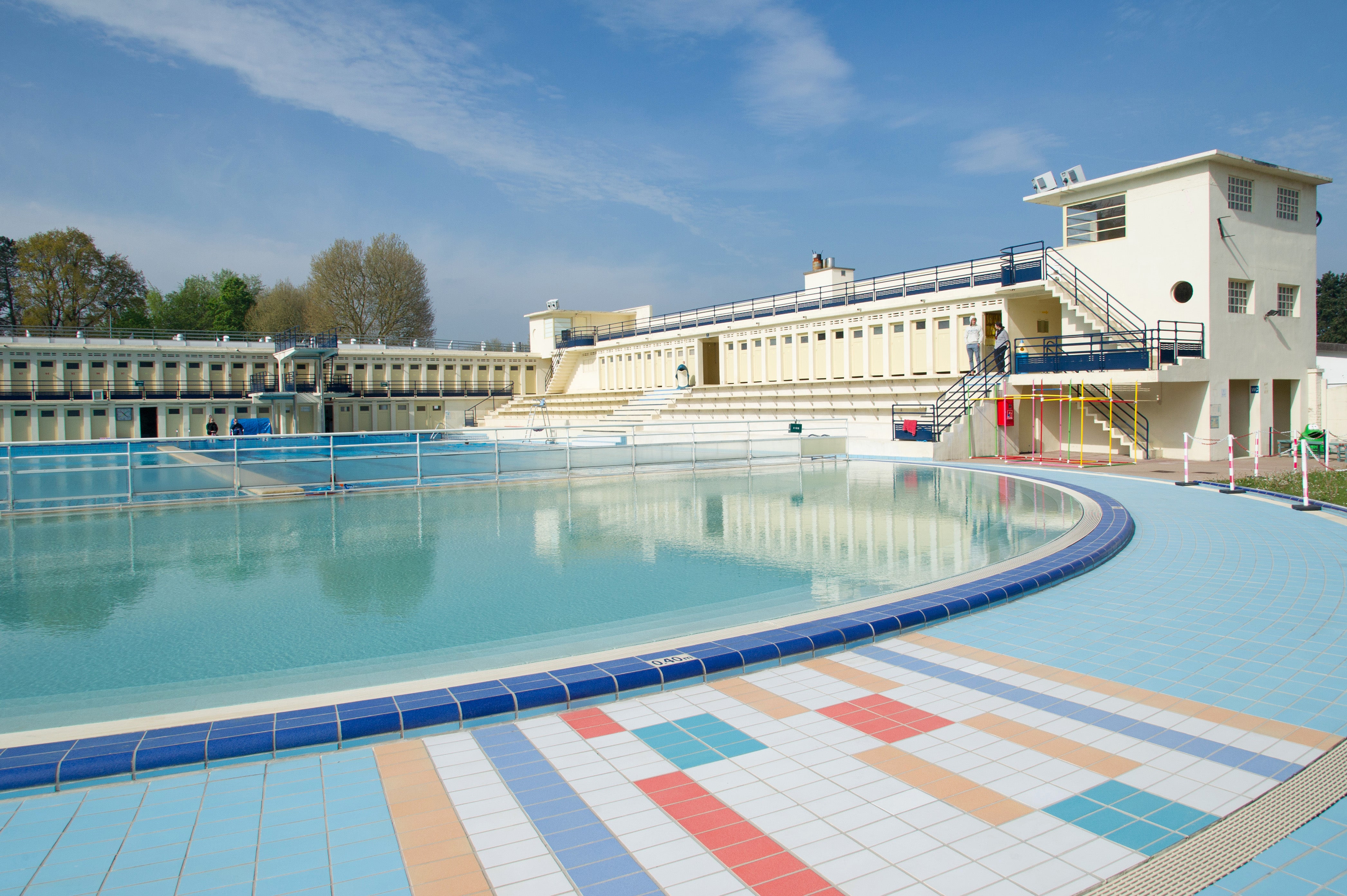 La Piscine Roger Salengro in Bruay-La-Buissiere