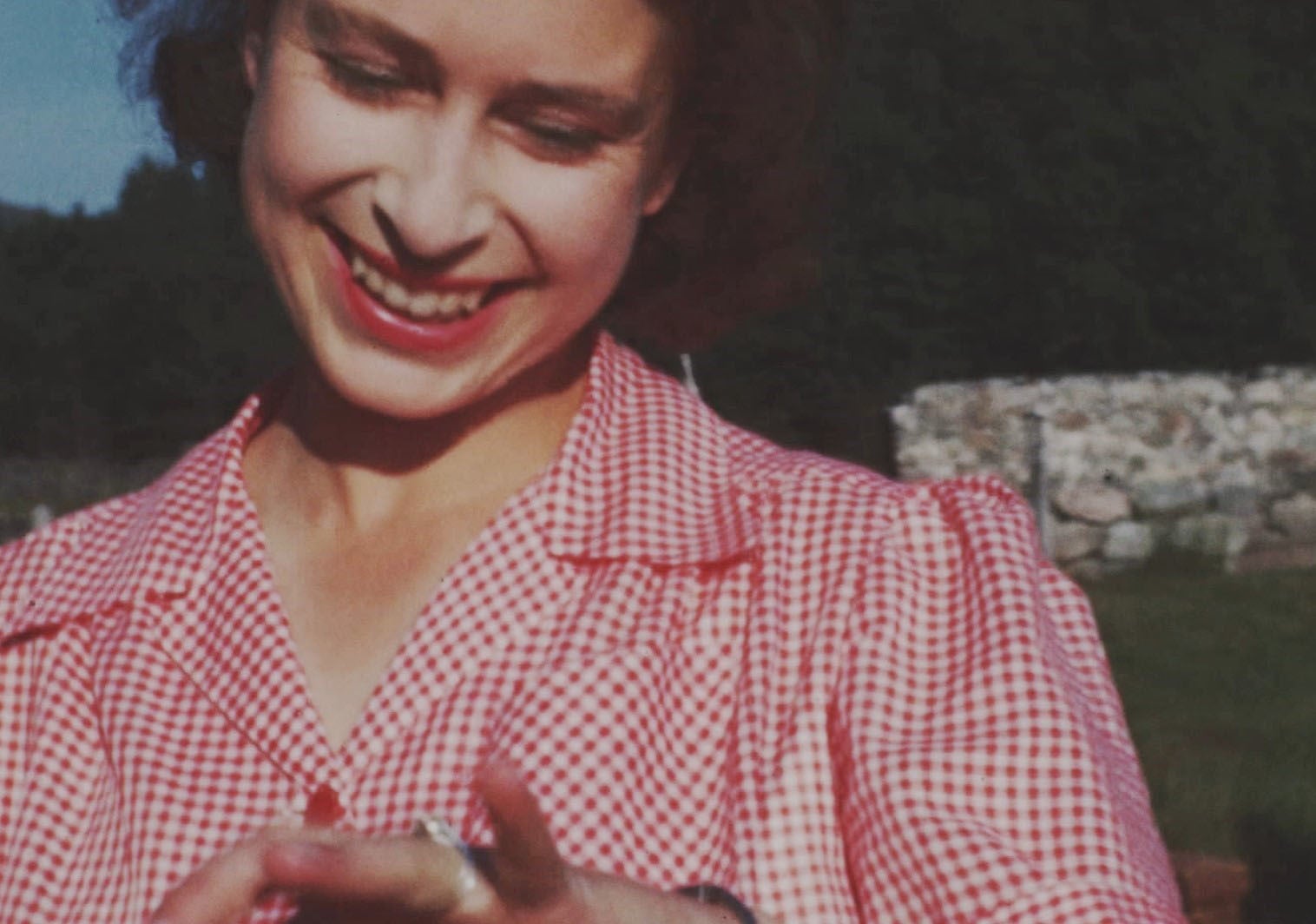 Princess Elizabeth with her new engagement ring in 1946