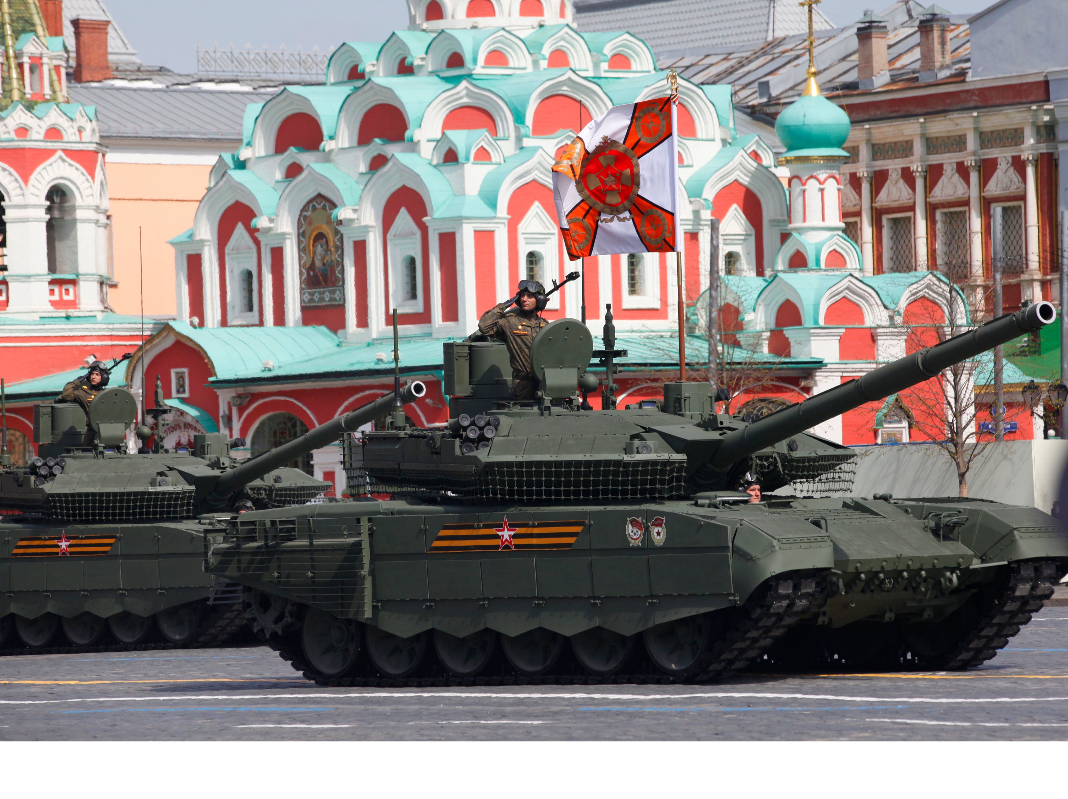 Military vehicles roll through Moscow’s Red Square