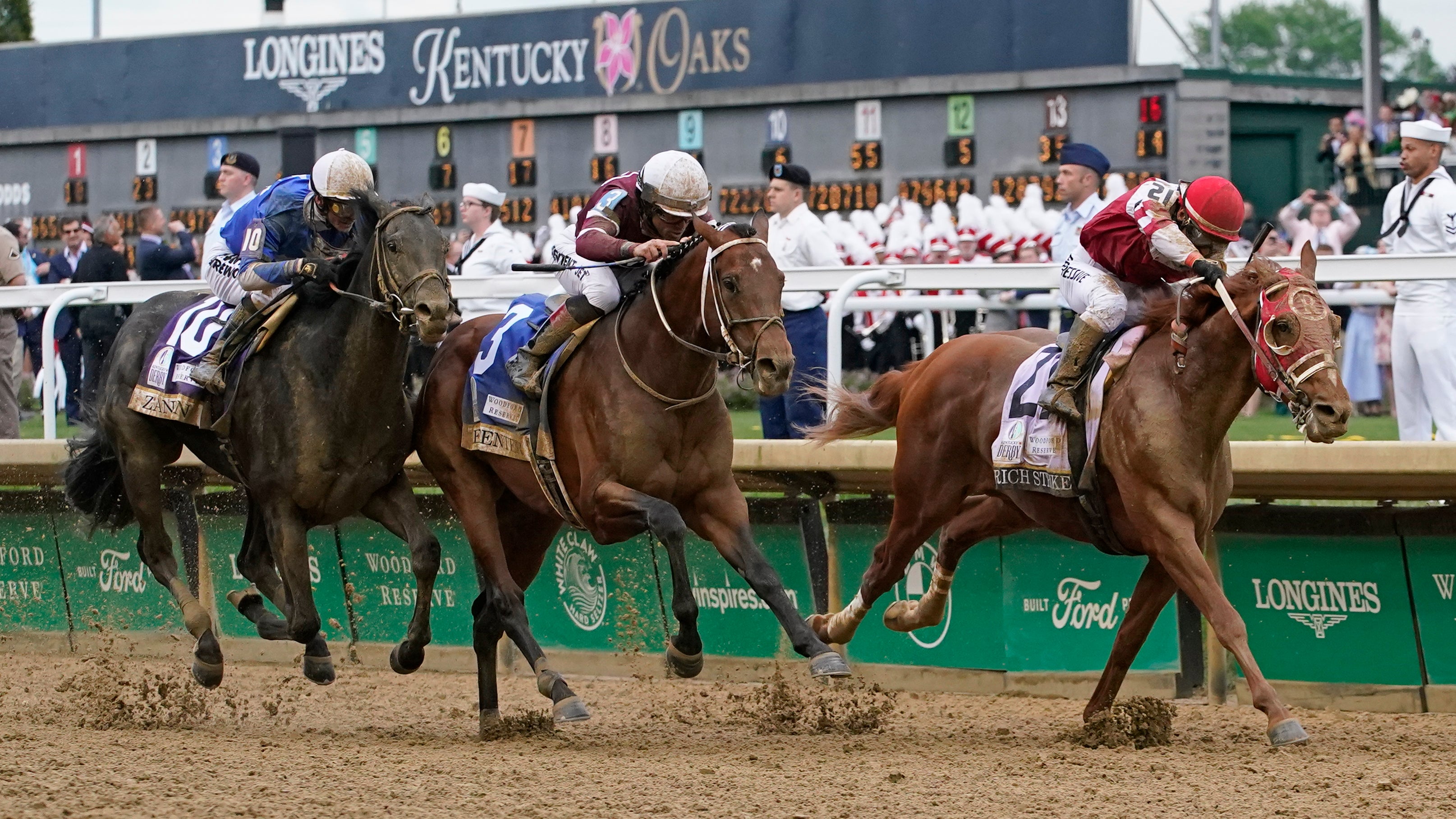 Kentucky Derby Horse Racing