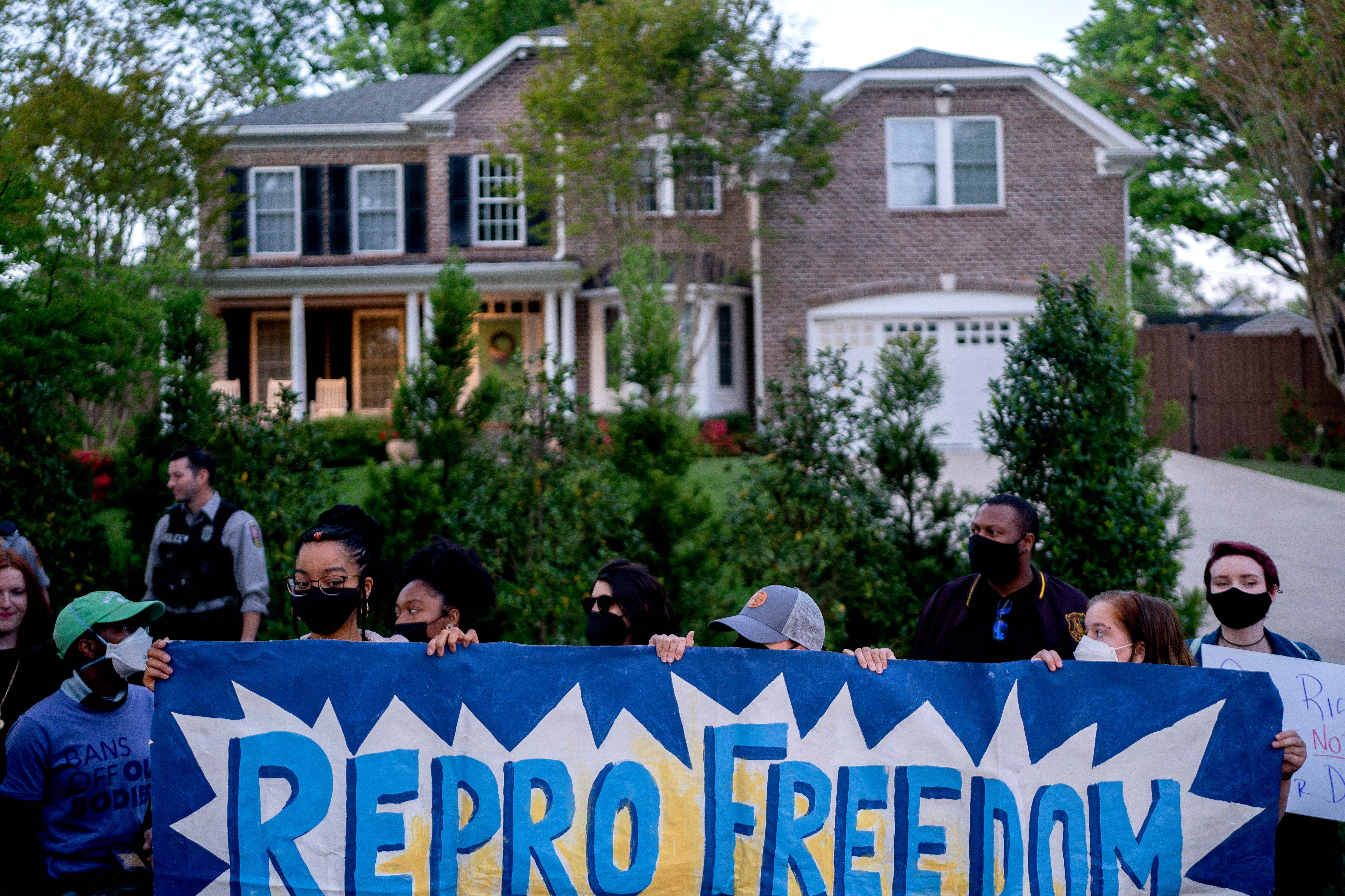 Pro-choice demonstrators outside the house of US Supreme Court Justice Samuel Alito in Alexandria, Virginia, on 9 May 2022