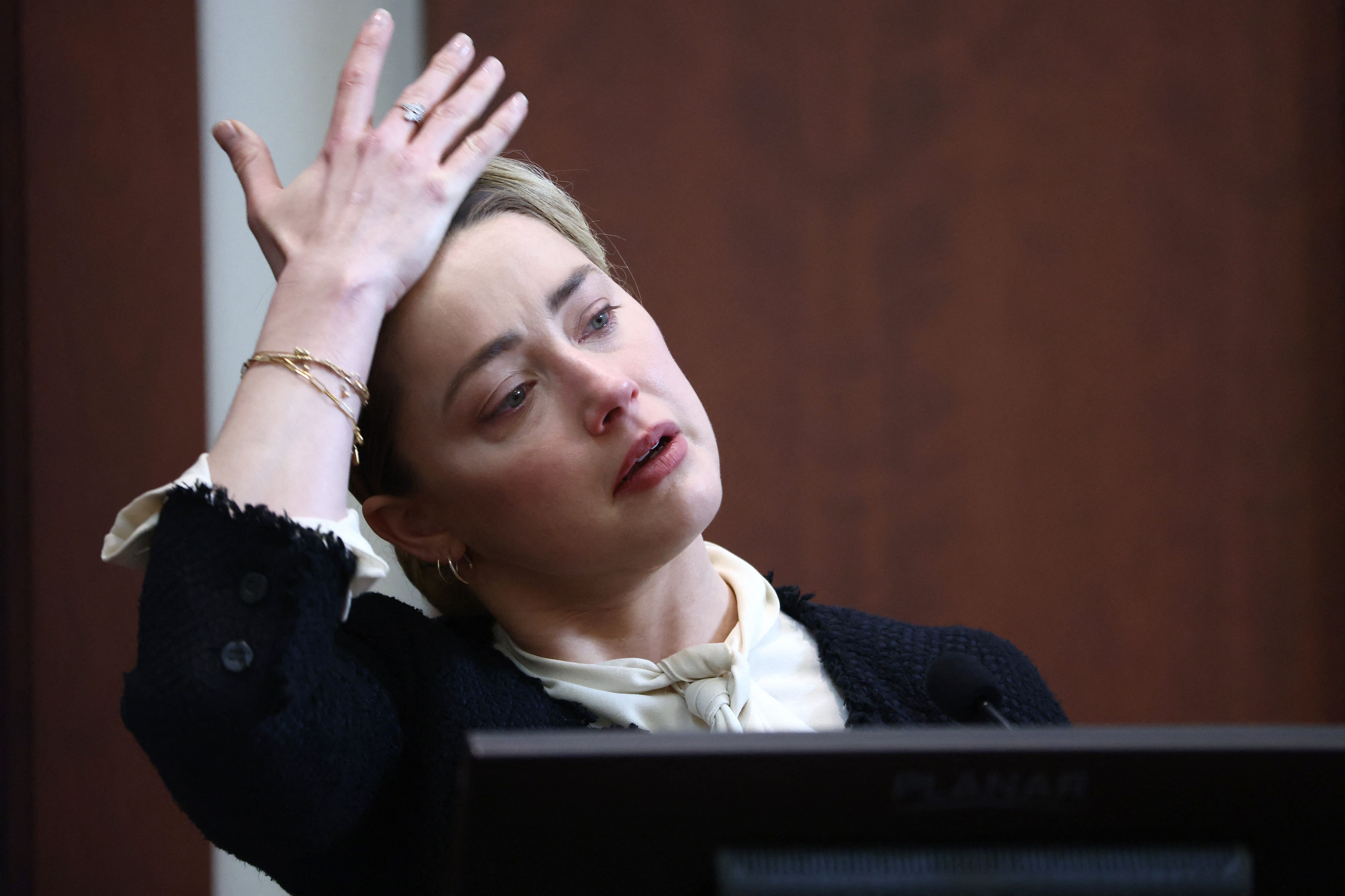 Amber Heard testifies at the Fairfax County Courthouse on 5 May 2022