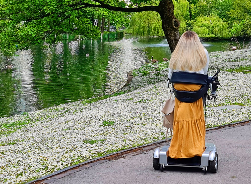 Joanna using her standing wheelchair (Collect/PA Real Life)