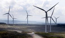 PM pushes idea of cutting energy bills for people living near onshore wind farms