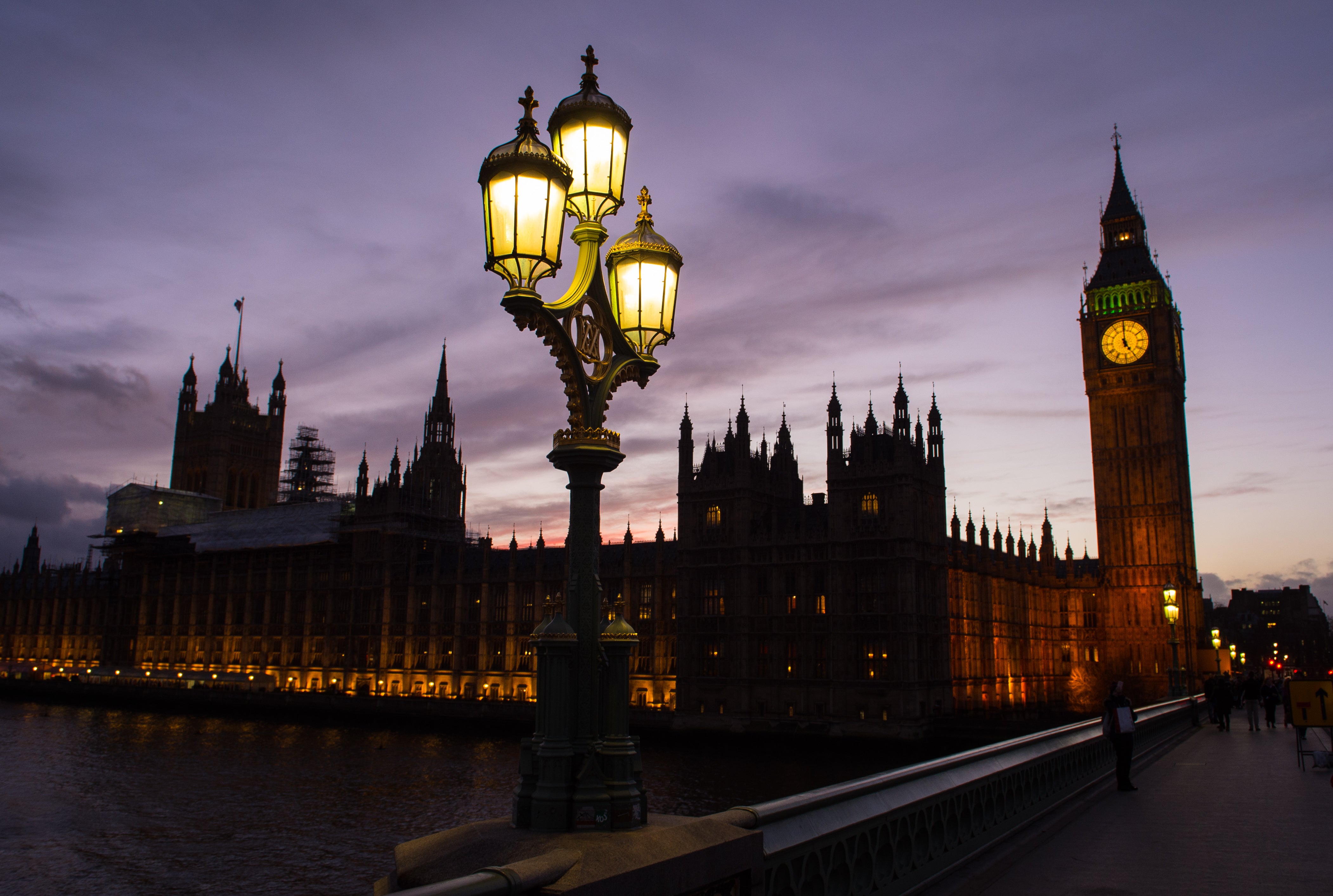 Lords have said that MPs in the Commons should have to move too