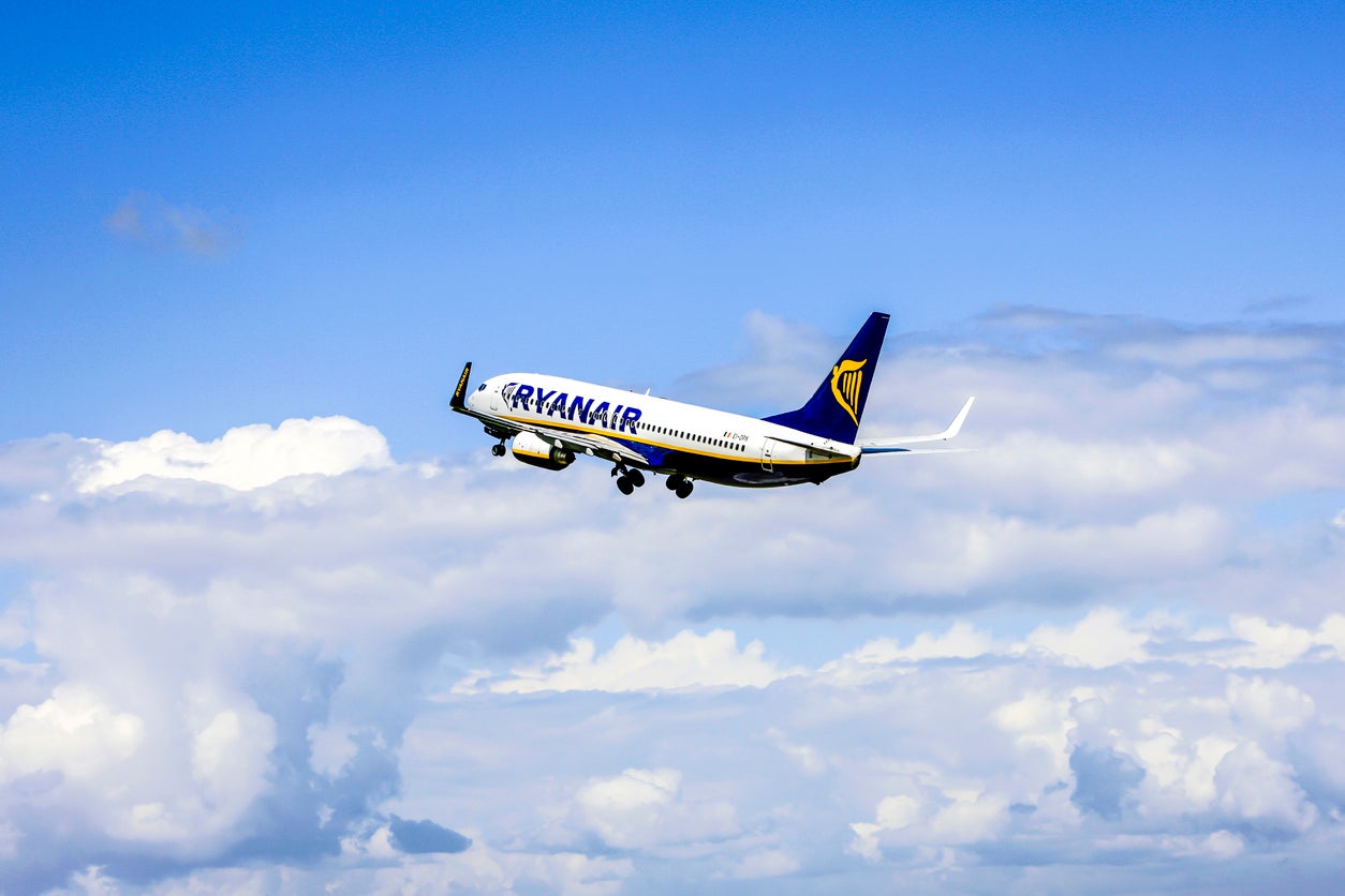 A Ryanair Boeing 737-800