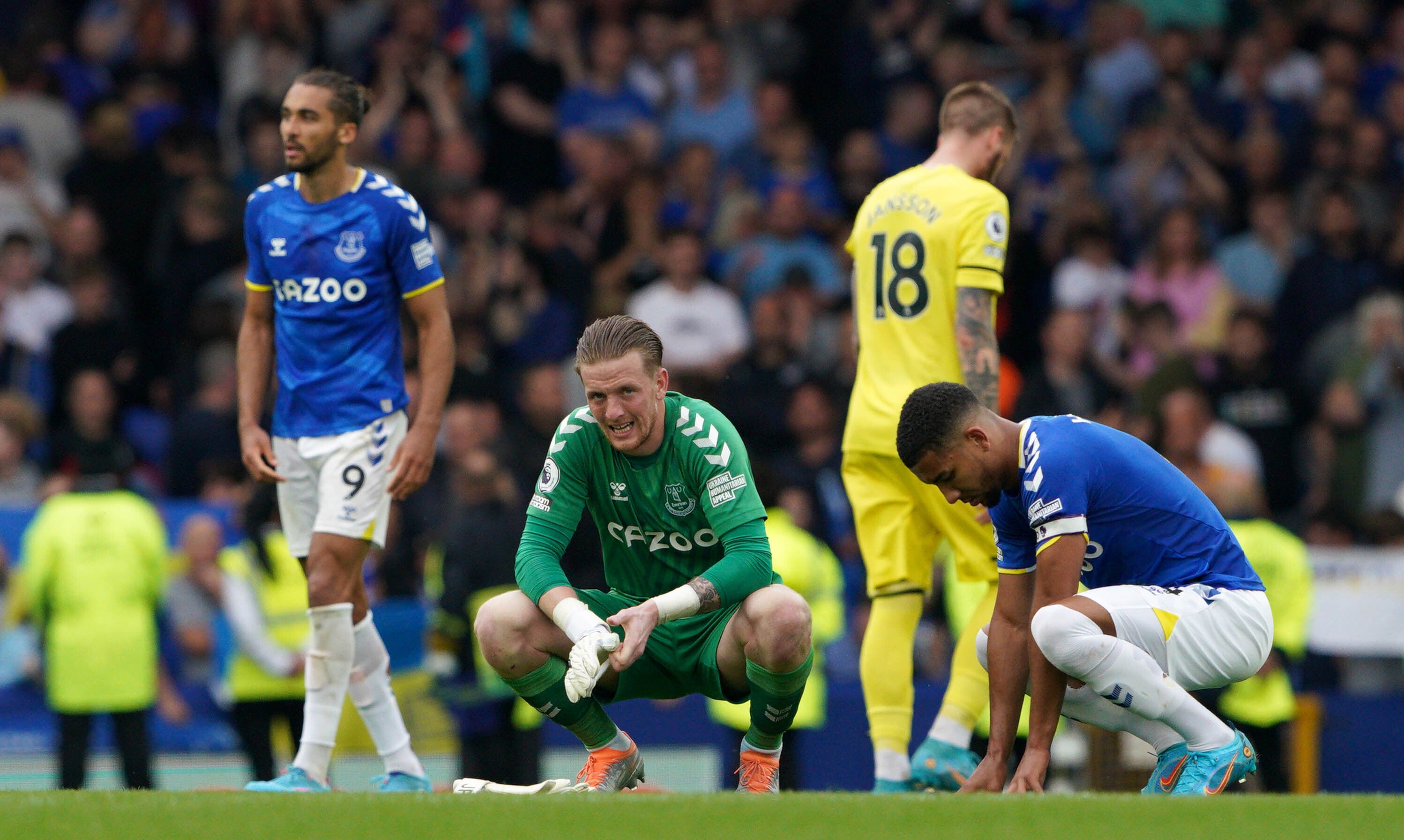 How costly will Everton’s defeat at home to Brentford prove? (Peter Byrne/PA)