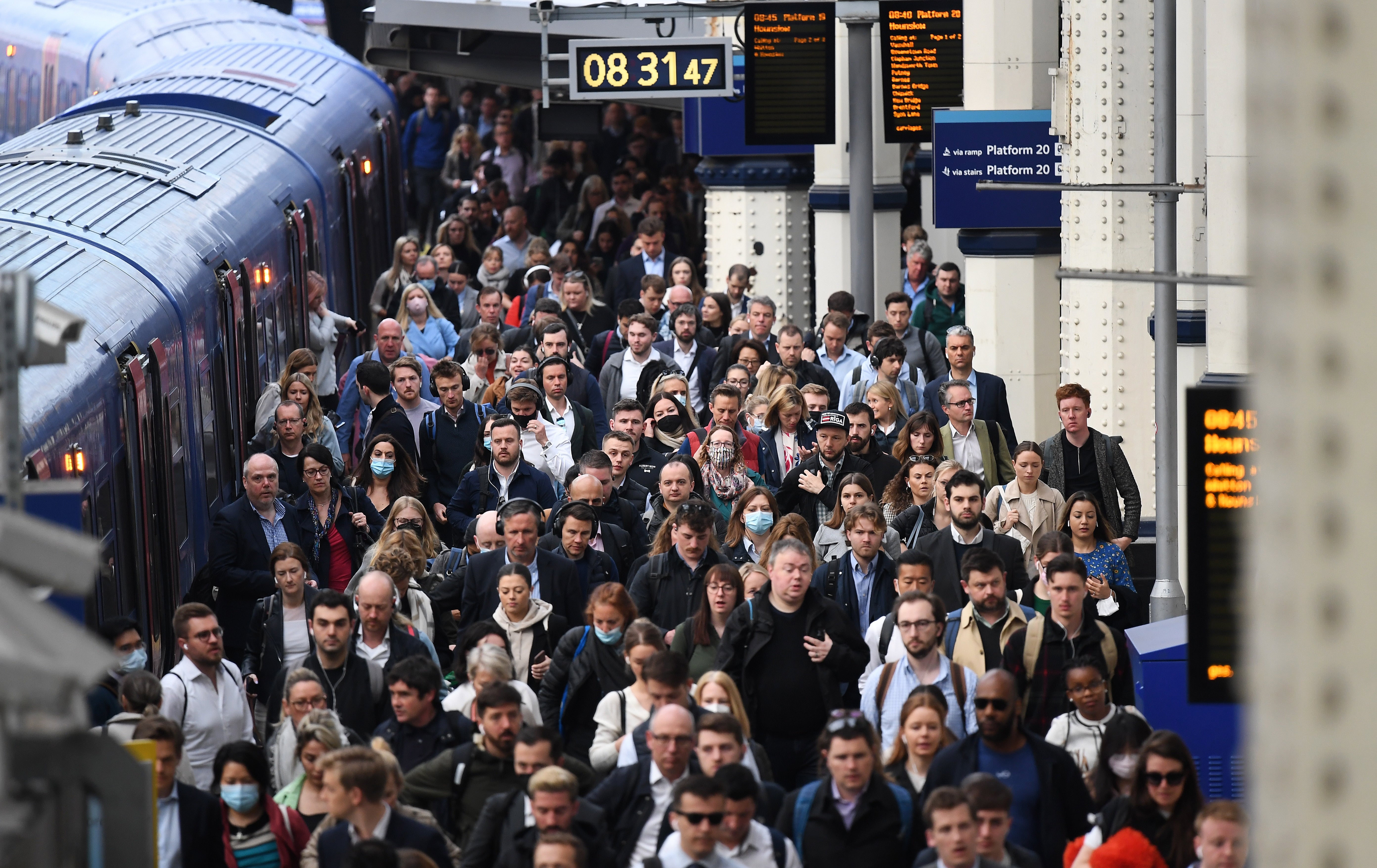 Thousands of workers are trialling a four-day week with no loss of pay