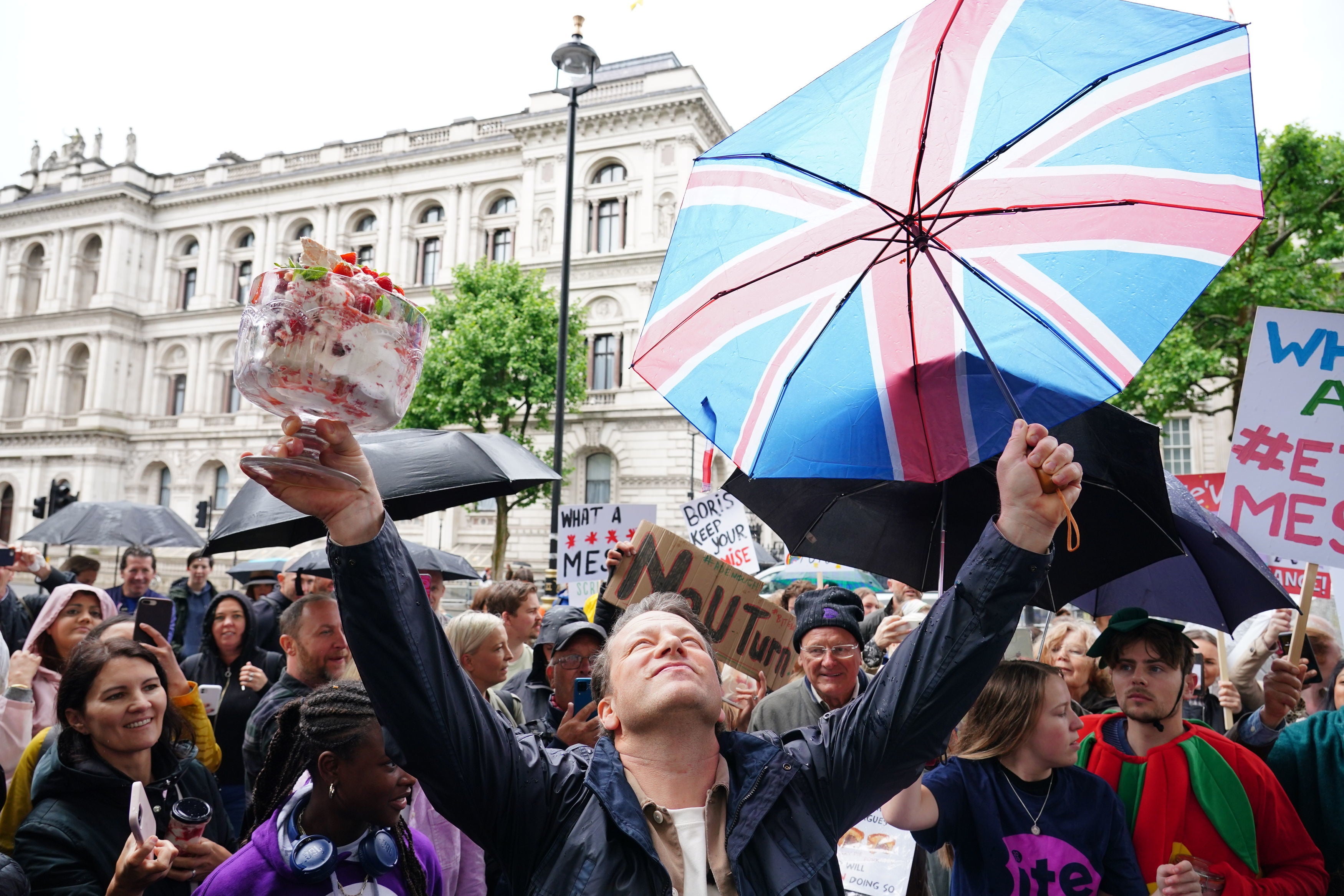 Chef Jamie Oliver takes part in the What An Eton Mess demonstration outside Downing Street, London