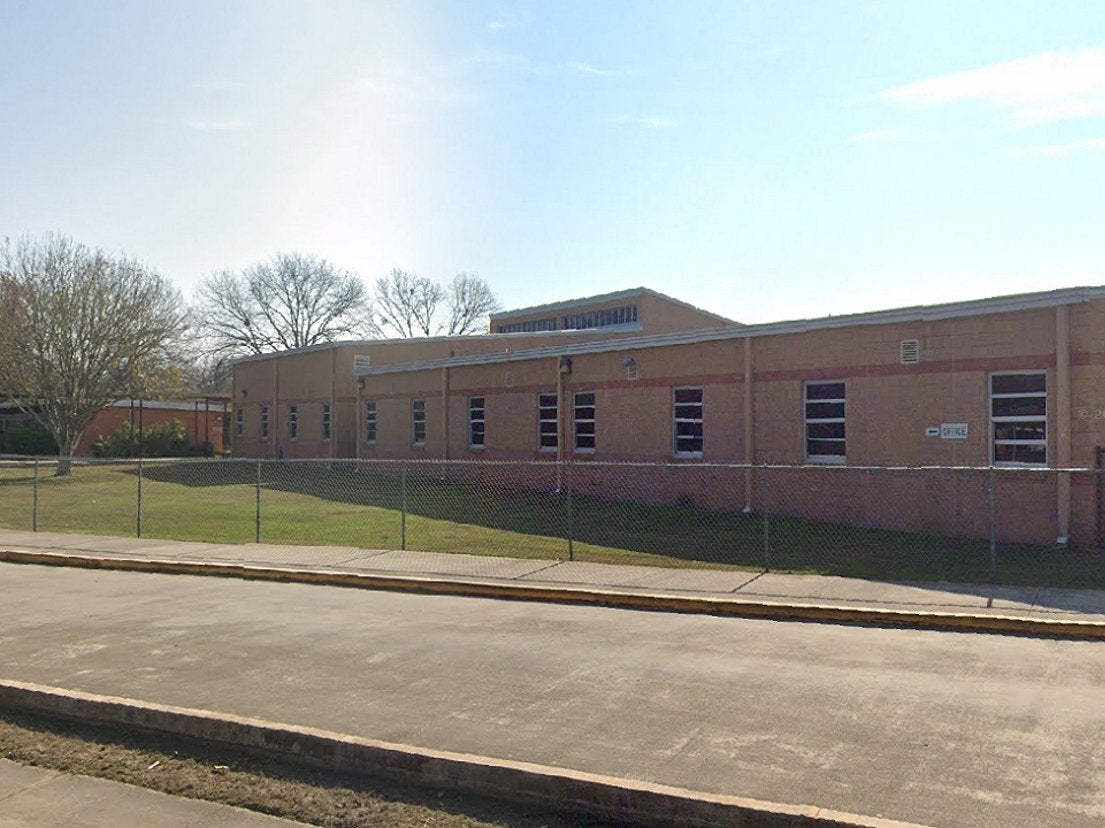 Robb Elementary School went into lockdown as police responded to an active shooter investigation