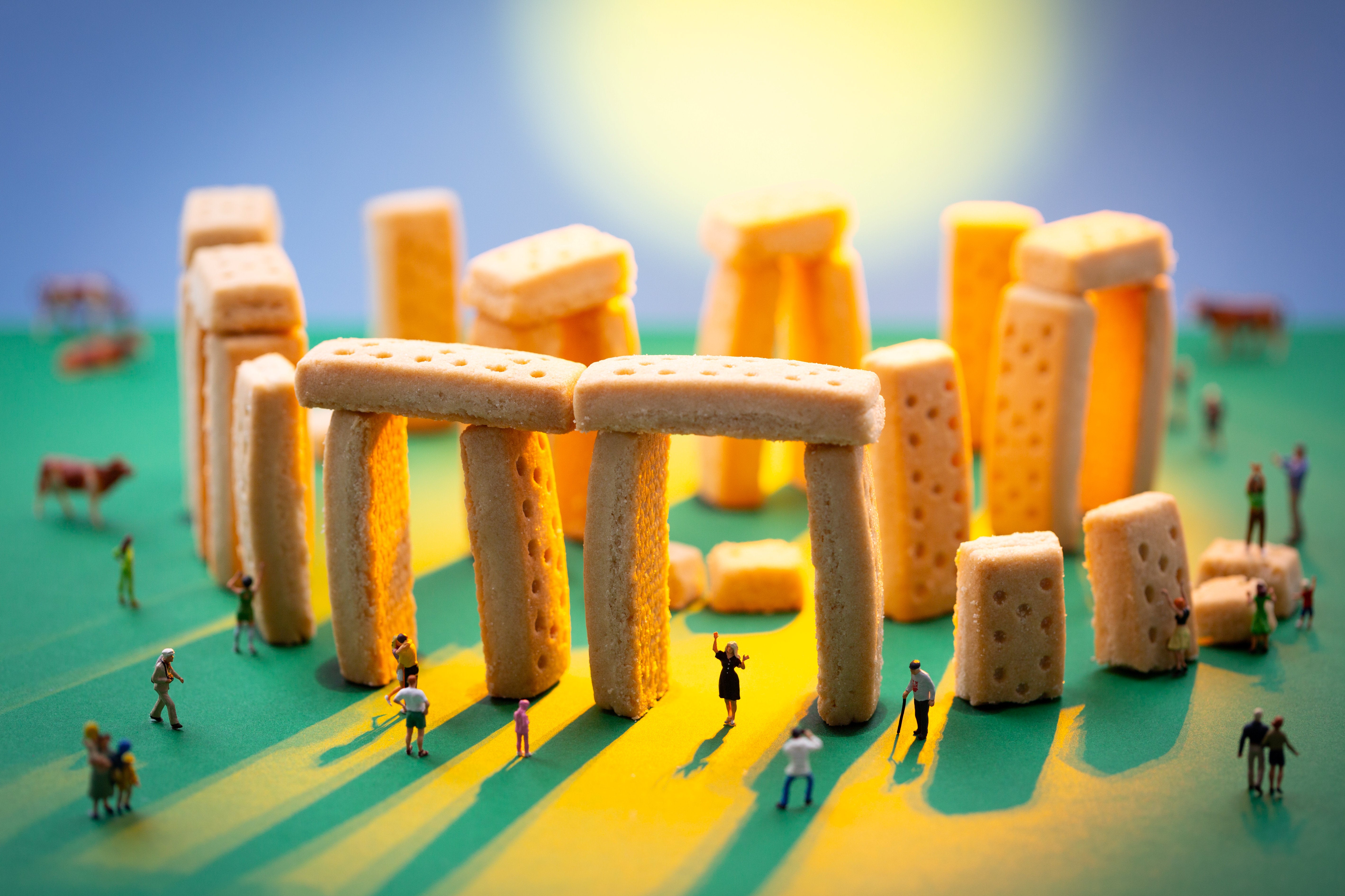 ‘Shorthenge’ shows worshipers at a stone circle made from shortbread