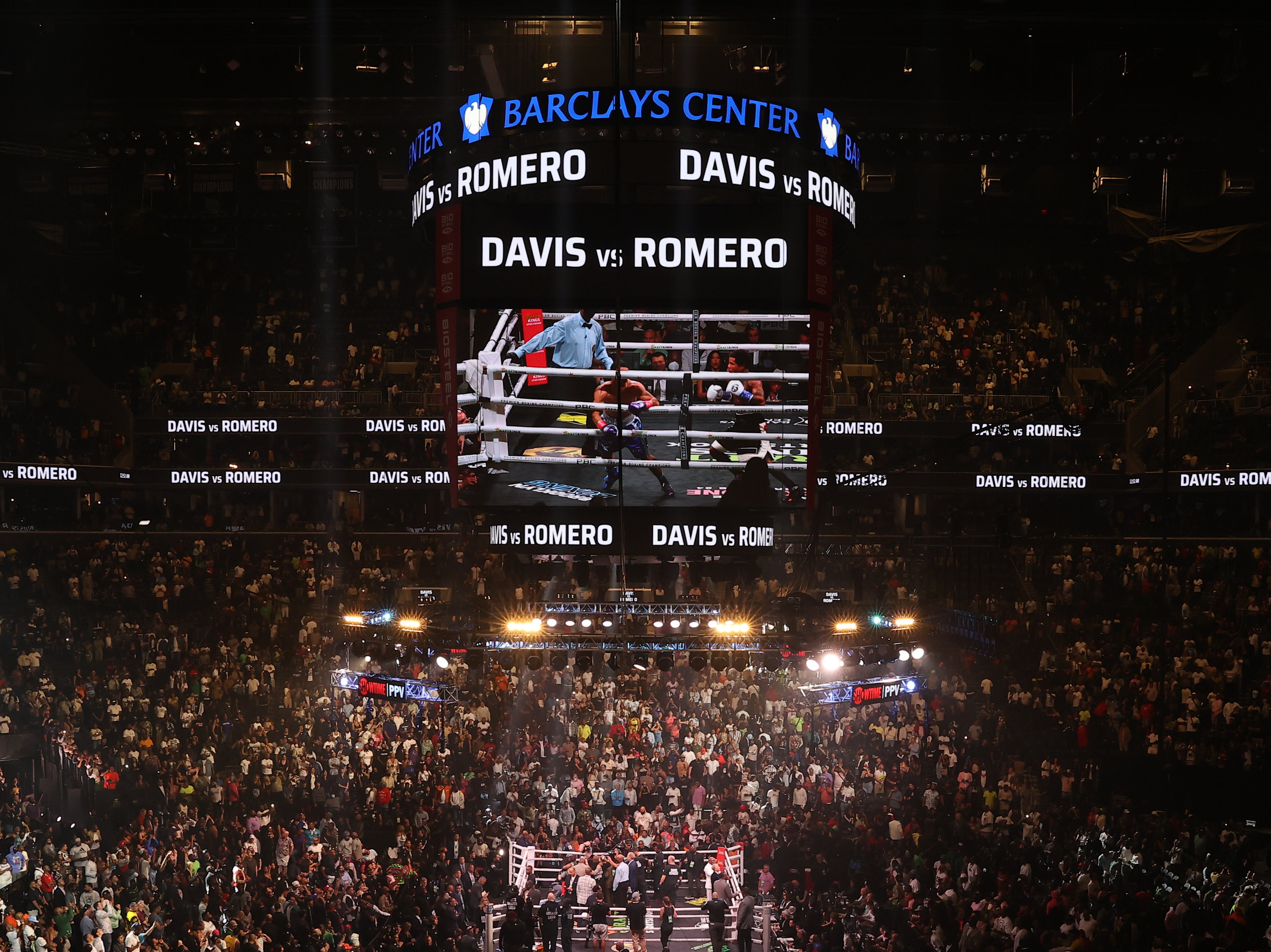 Davis vs Romero fight in NYC