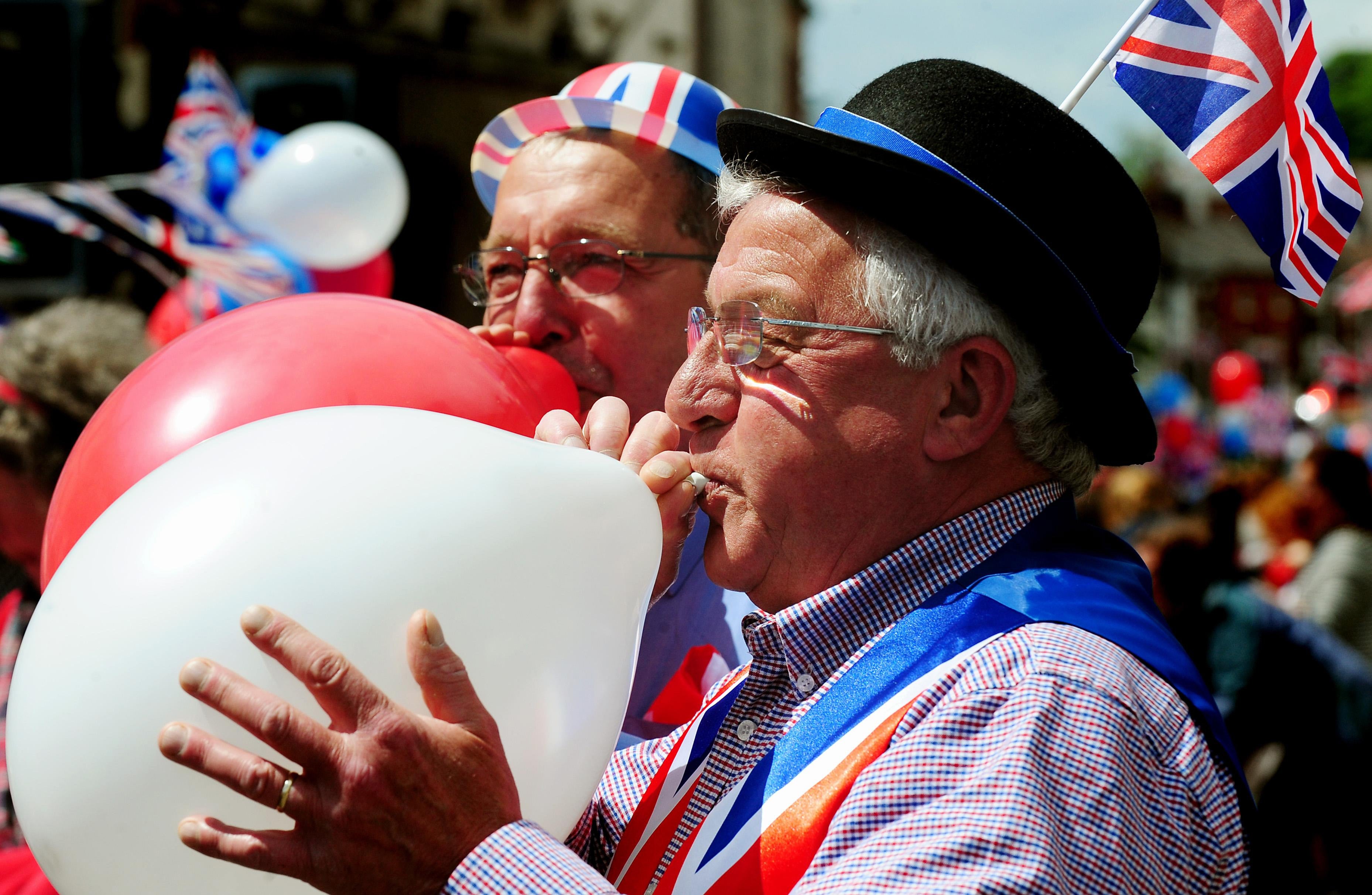 People celebrate the Queen’s Diamond Jubilee in 2012 (Rui Vieira/PA)