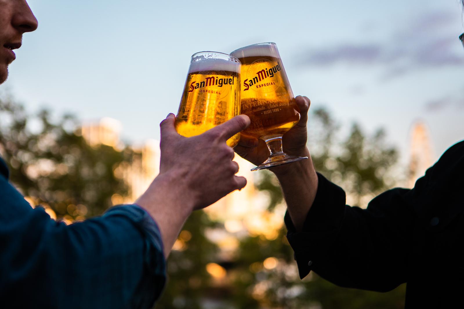 Cheers to long summer evenings with friends