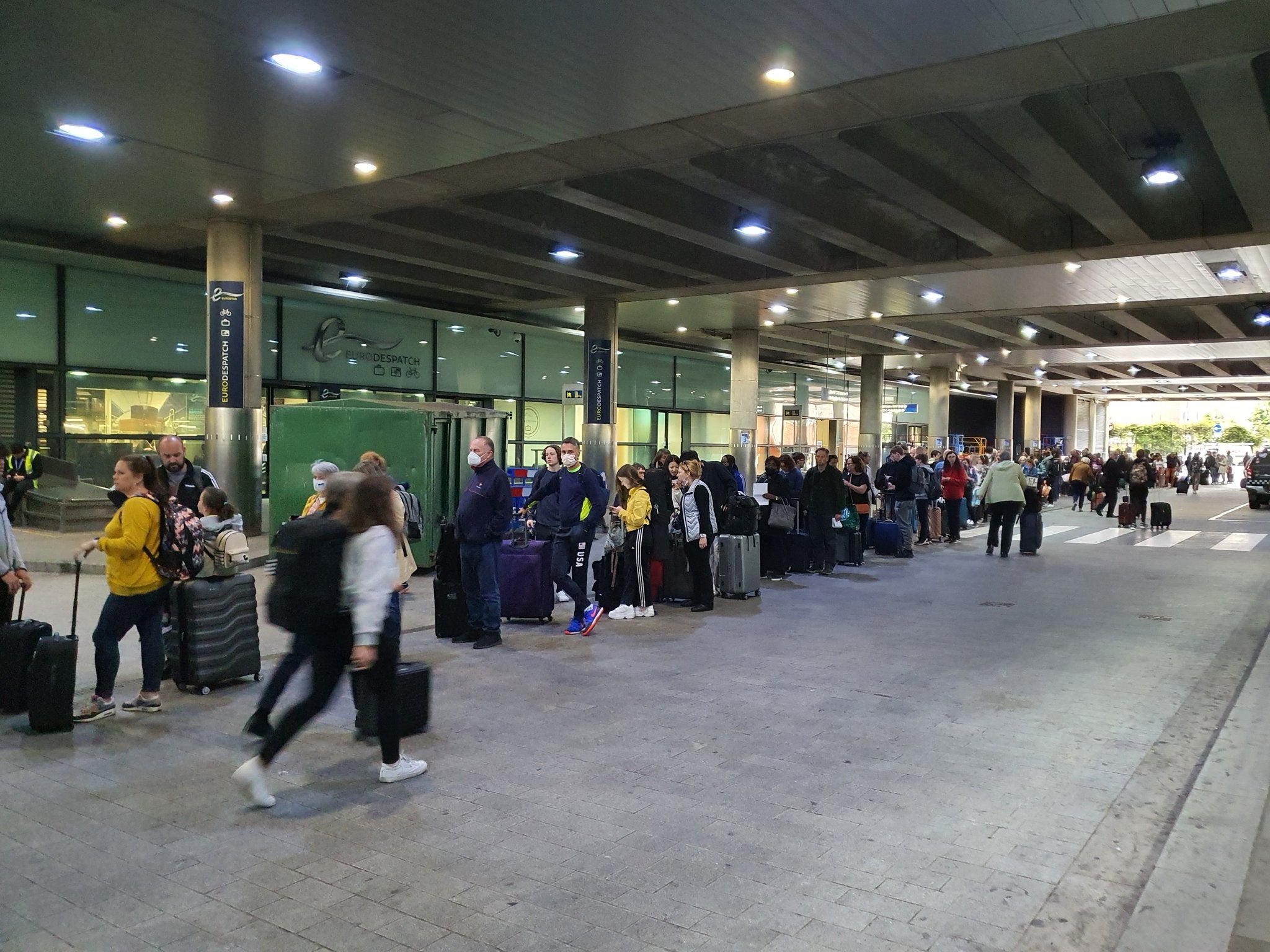 Eurostar queues outside St Pancras