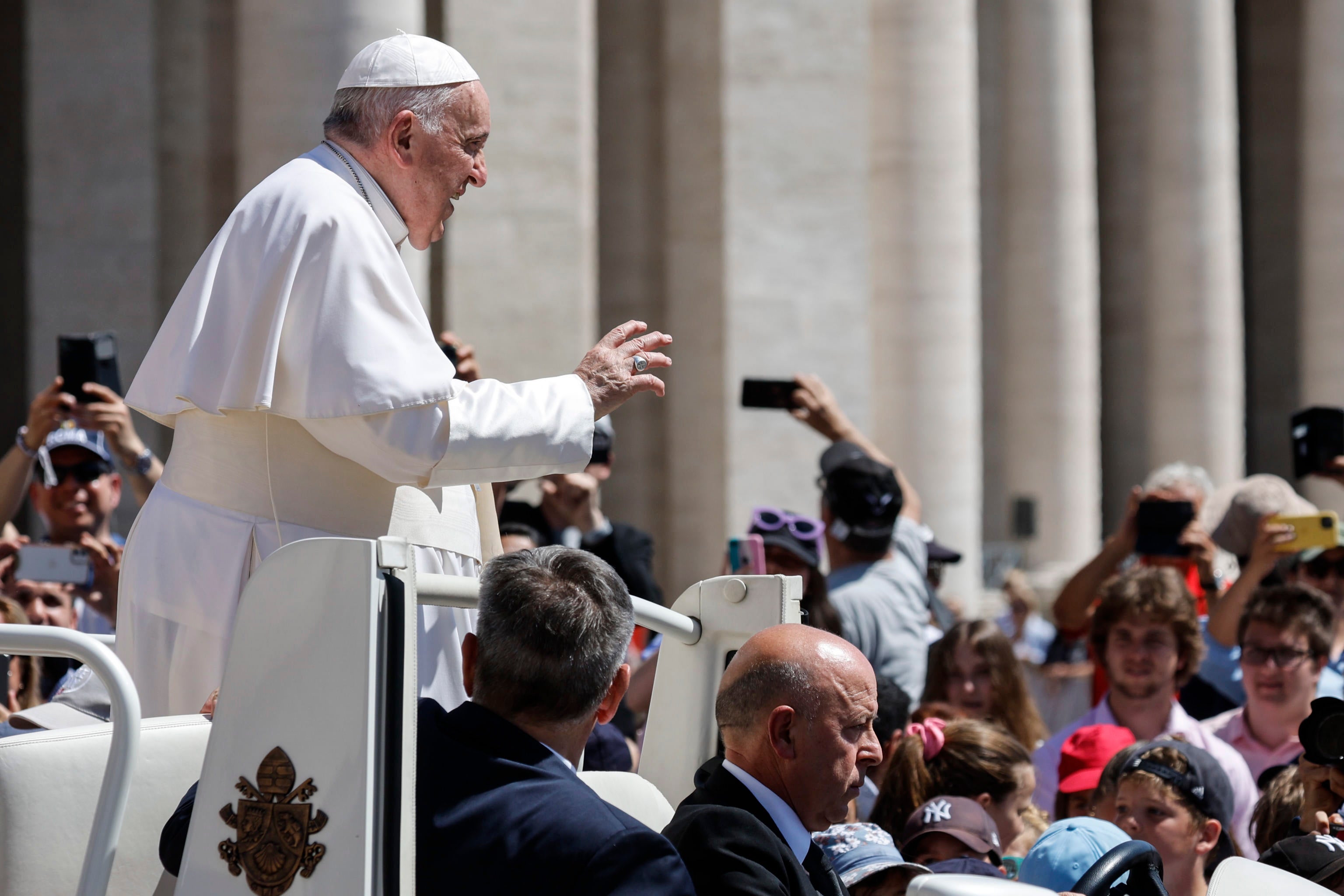 Pope Francis has pleaded to authorities to lift a block on exports of wheat from Ukraine, saying grain cannot be used as a “weapon of war”