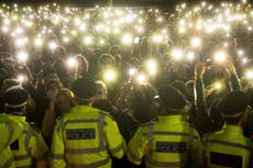 Sarah Everard: Met Police told to drop action against vigil protesters