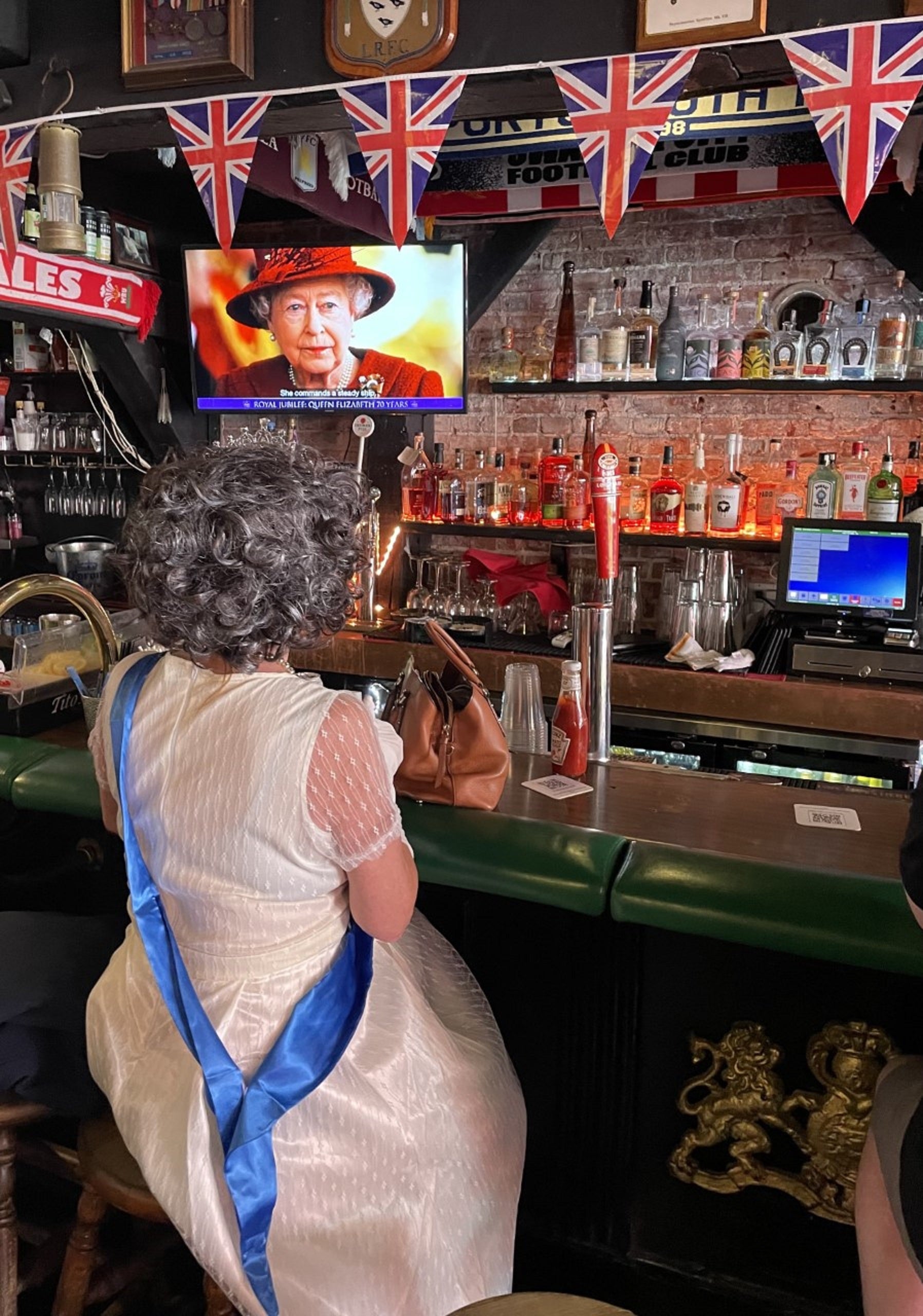 California pub ensures British expats are not left out over Jubilee weekend (Lisa Powers/PA)