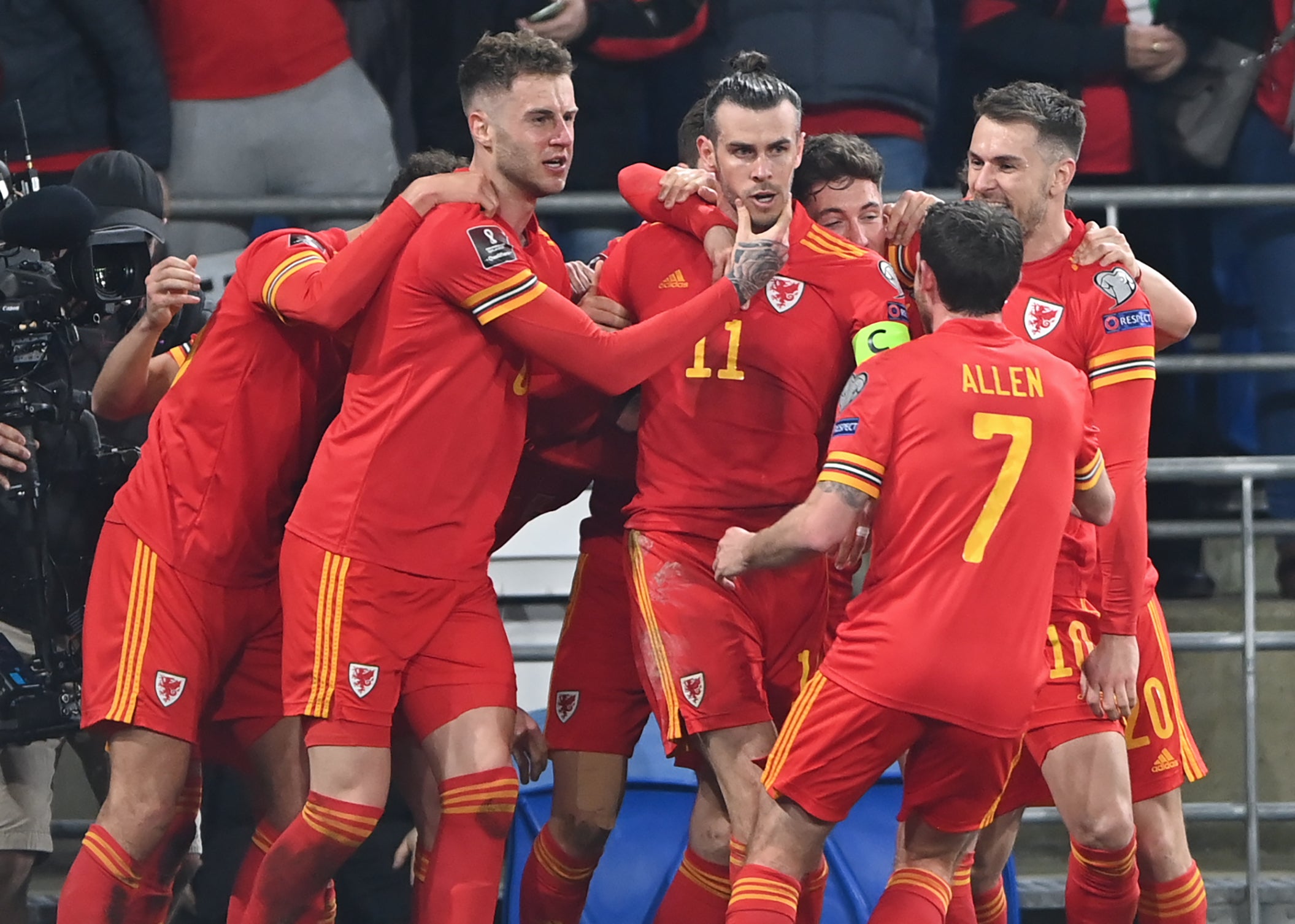 Joe Rodon (left) backed Gareth Bale (centre) to shine for Wales (Simon Galloway/PA)