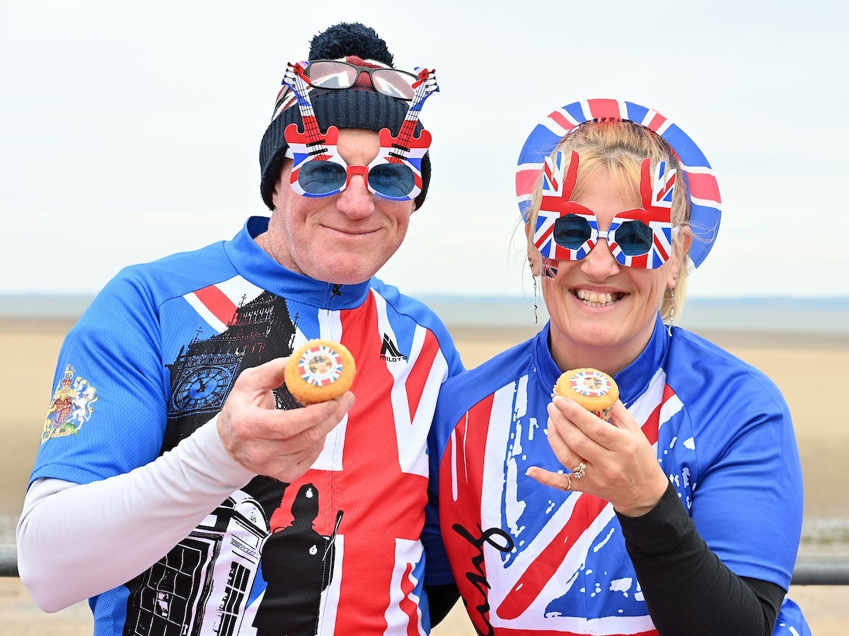 Andrew and Vanessa Witelocks at the seafront