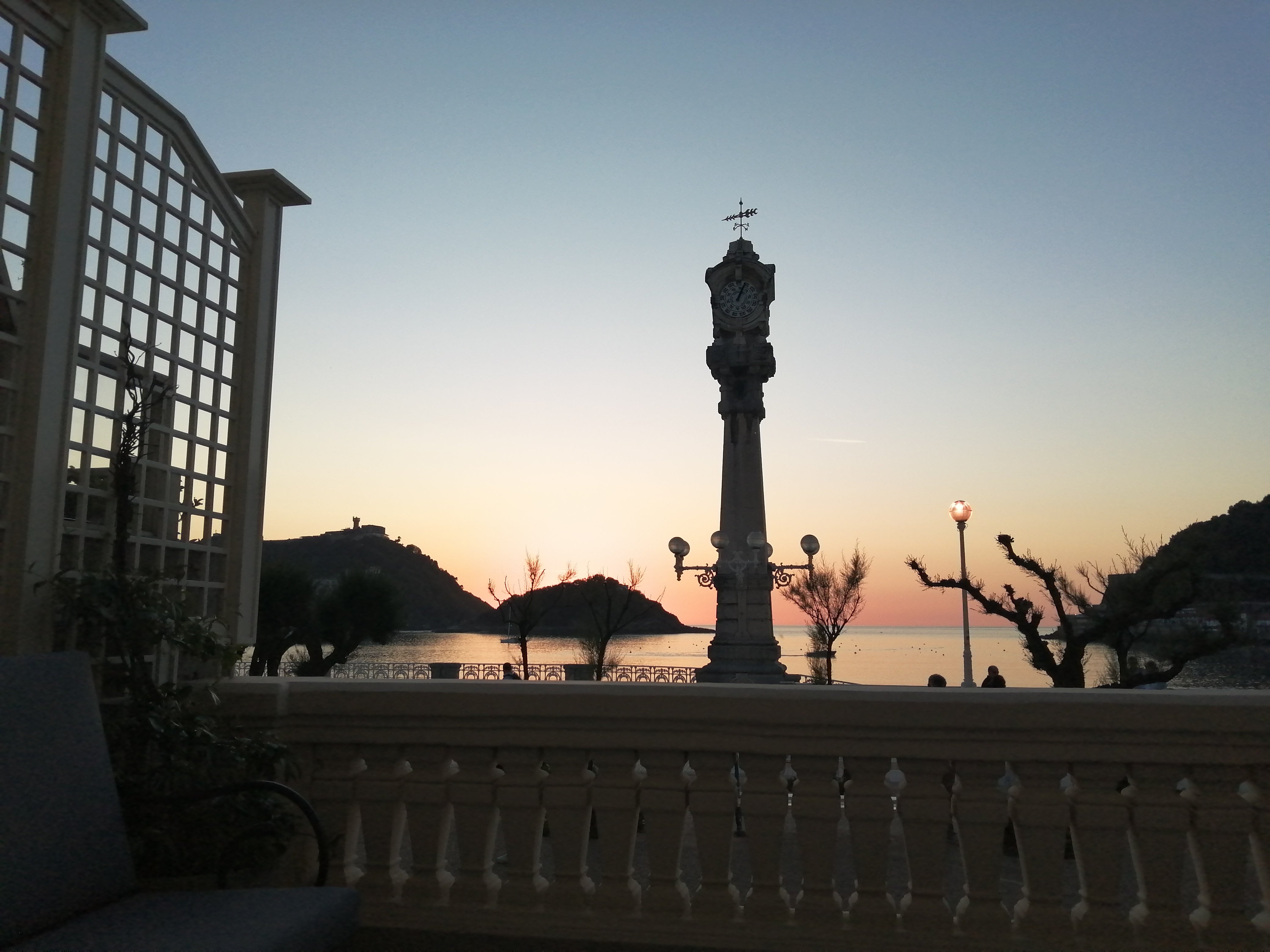 A laidback tour of San Sebastian and some beers in the sunset made for a relaxed, restorative evening