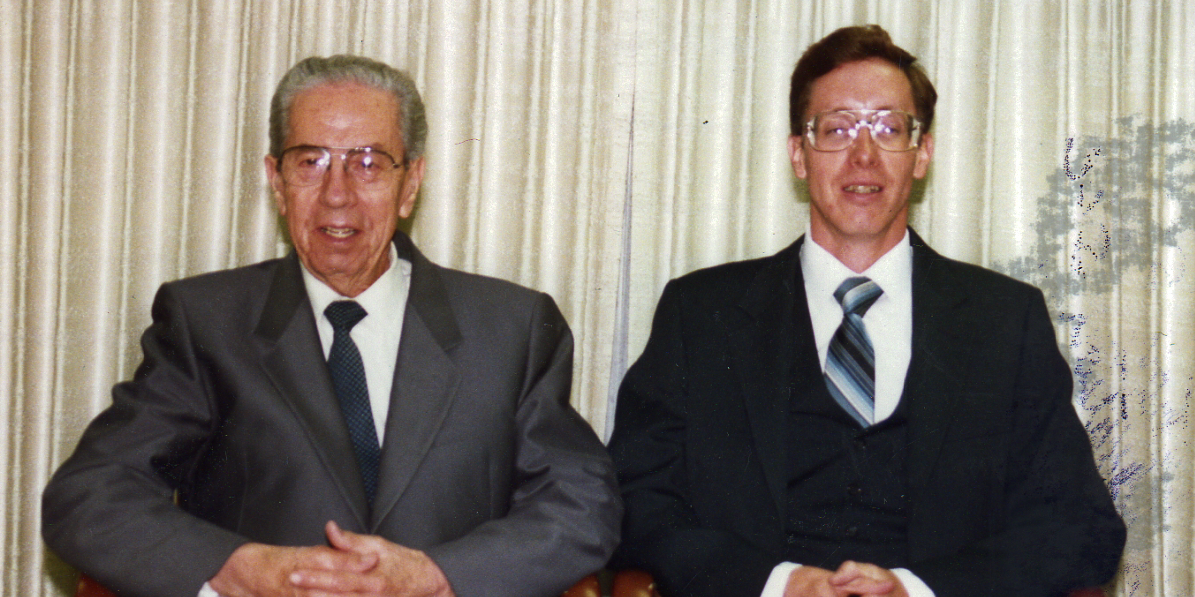 Rulon Jeffs (left) and his son Warren Jeffs (right)