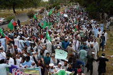 Pakistan probes Hindu temple's desecration as India protests