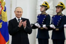 Vladimir Putin urges citizens to stand united in speech to mark Russia Day 