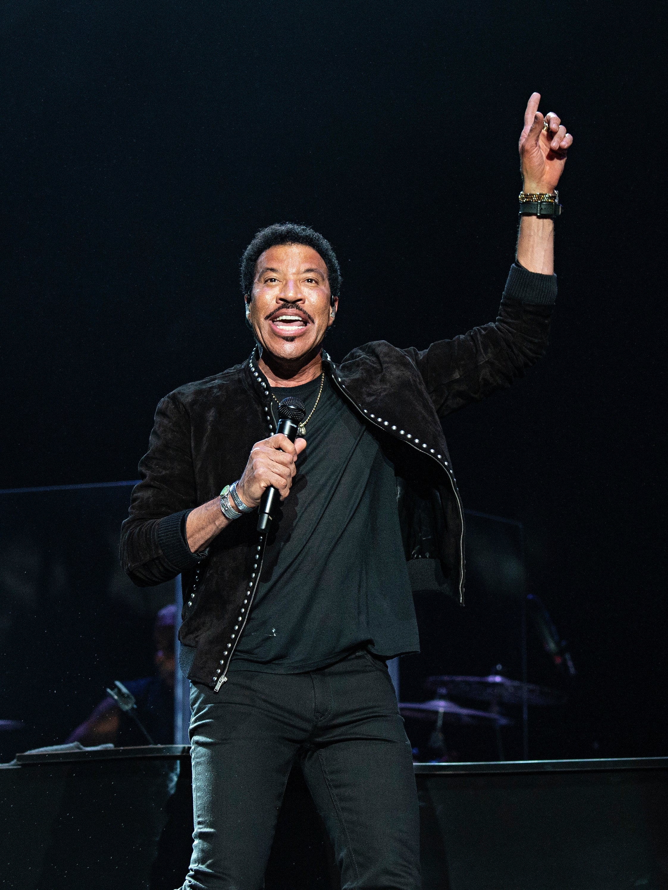 Celebrity Birthdays - June 19 - June 25