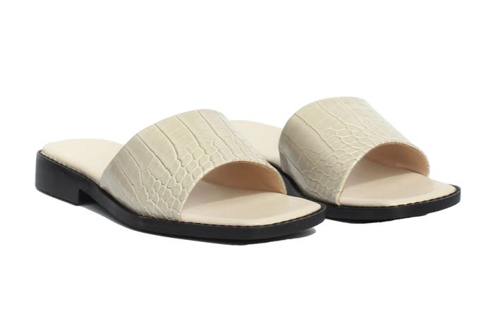 Collection & Co romi sandal, cream croc .jpg