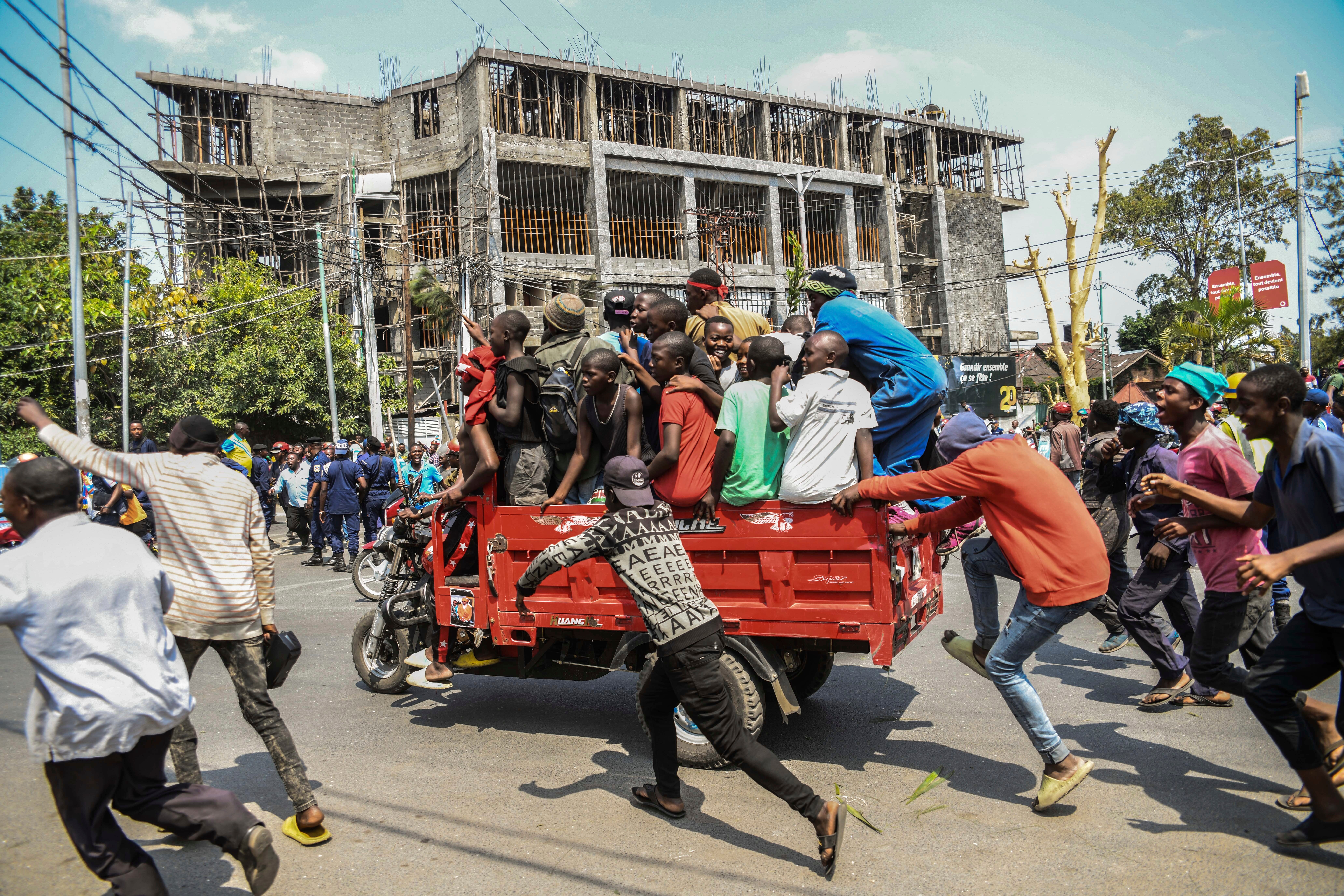 Congo Rebel Fighting