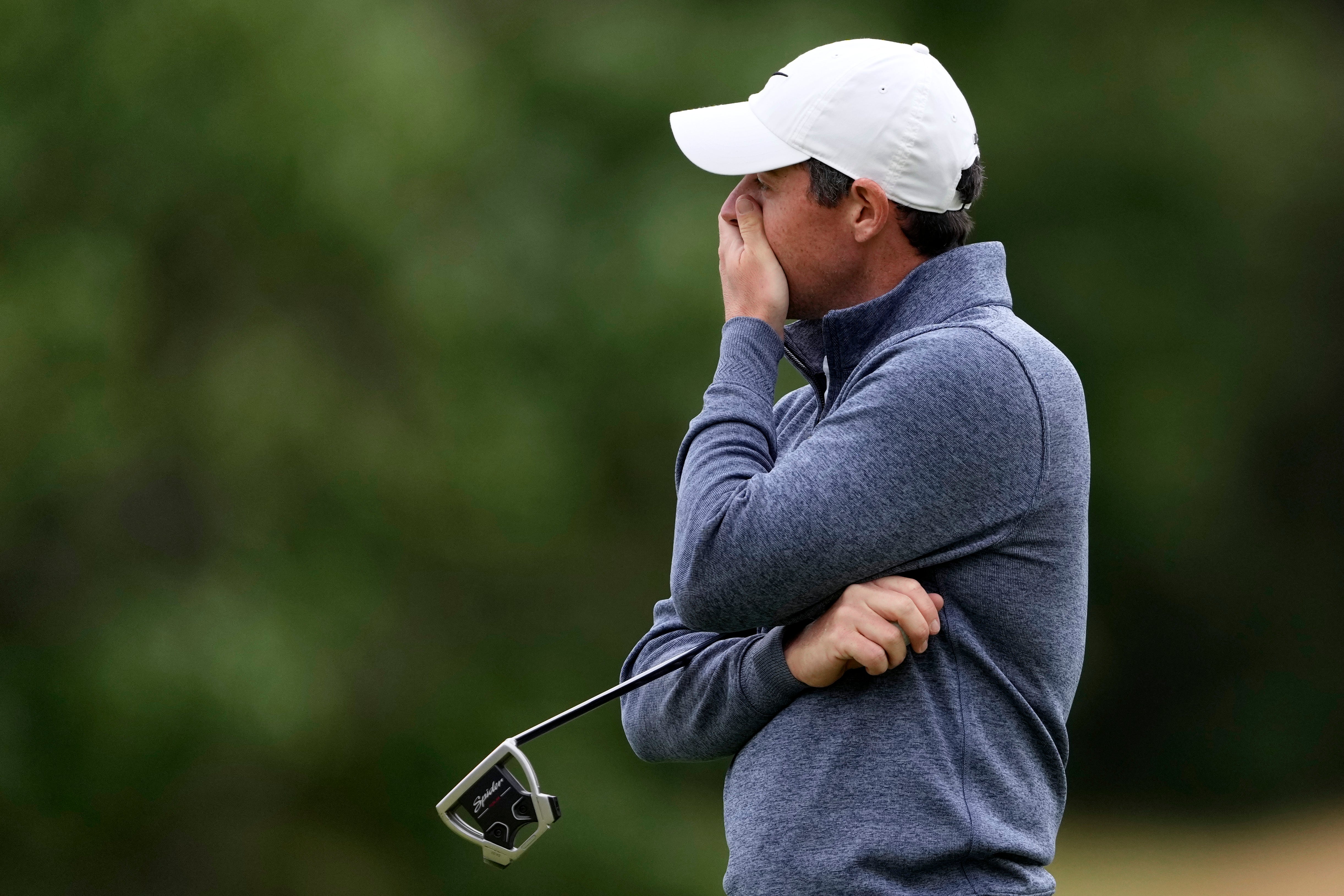 Rory McIlroy carded a disappointing 73