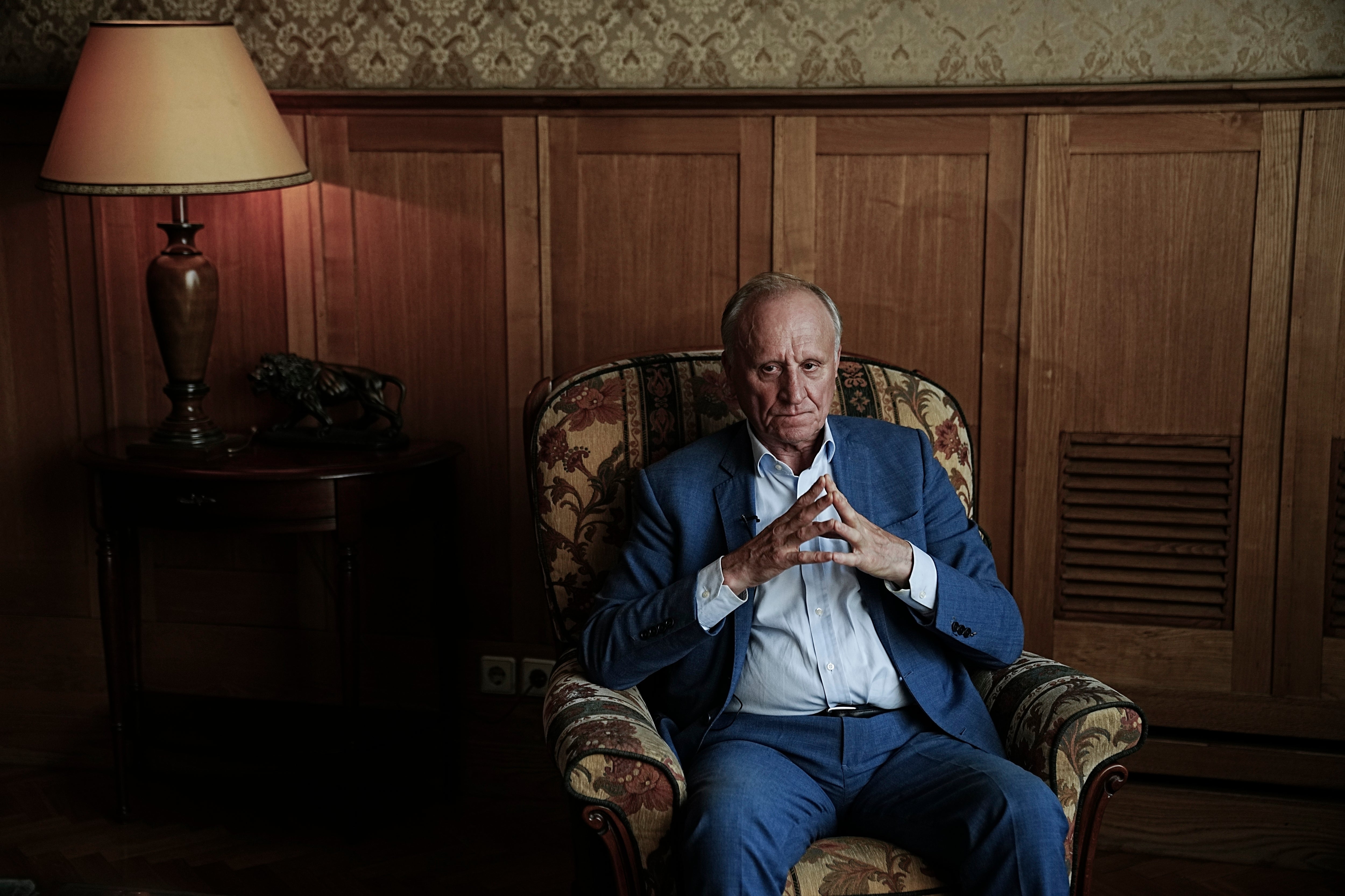 CORRECTION Russia Burbulis Obit