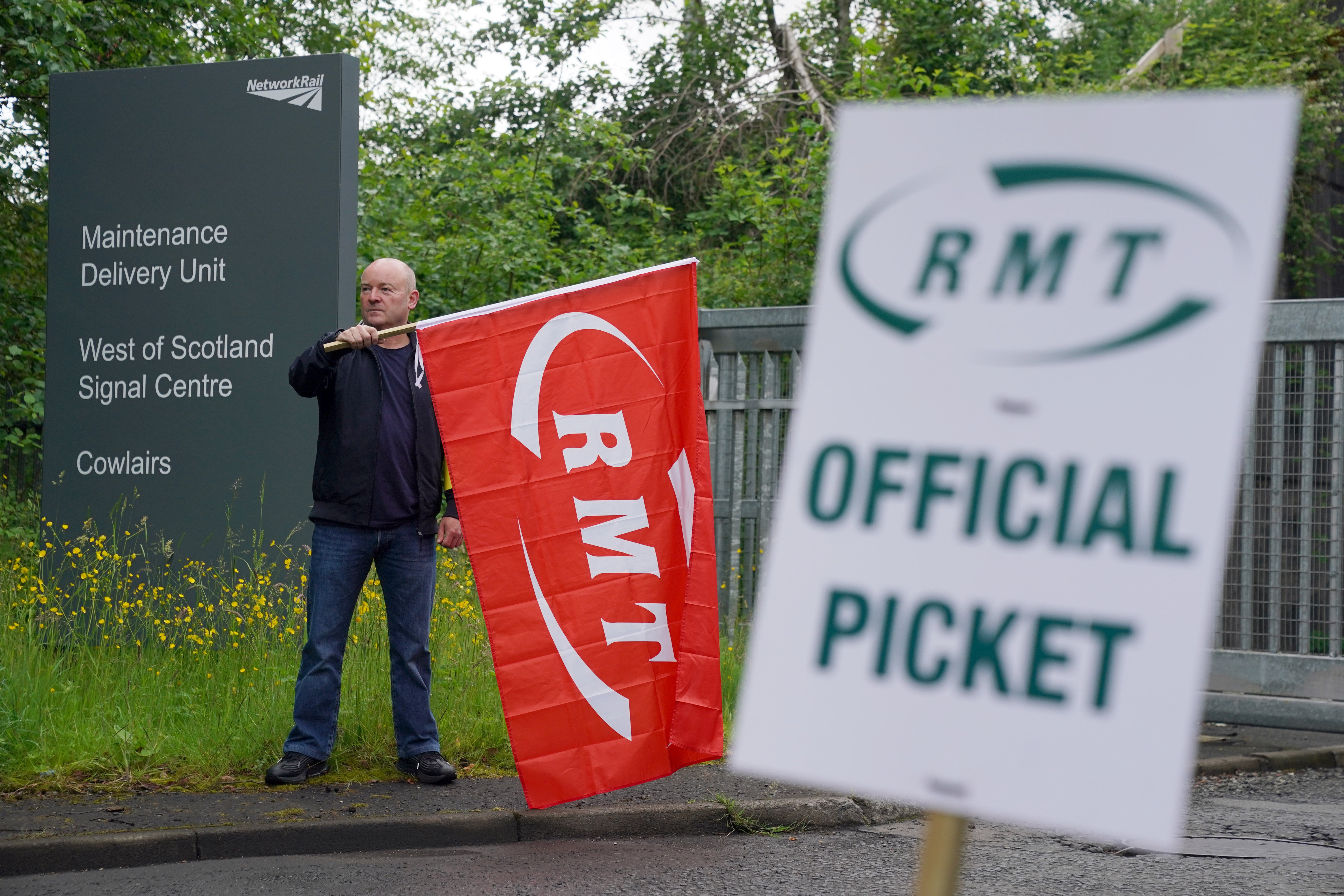 A senior Labour MP has warned colleagues that joining picket lines in support of striking workers will not resolve the dispute on the railways (Andrew Milligan/PA)