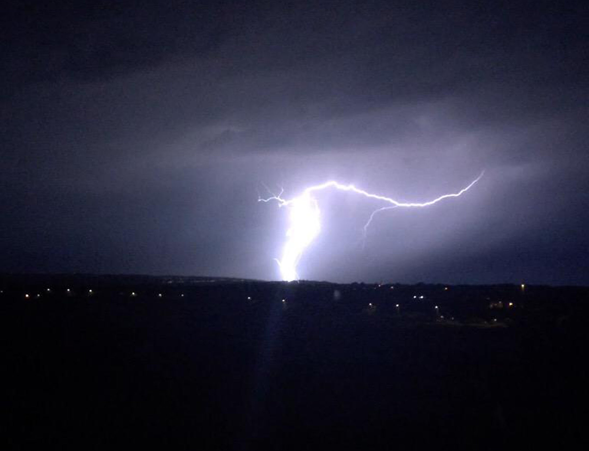 Thunderstorms are set to sweep across much of southern England on Thursday amid fears that roads, homes and businesses could be flooded (Laura Clays/PA)