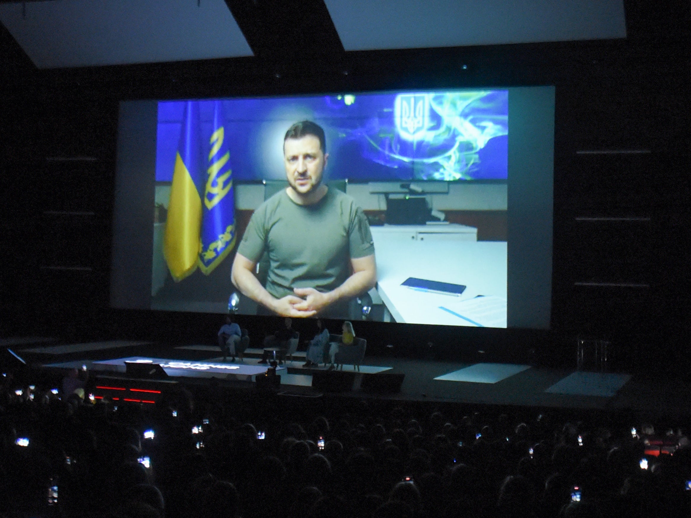 Ukraine news – live: Battle for eastern cities ‘entering fearsome climax’, says Kyiv