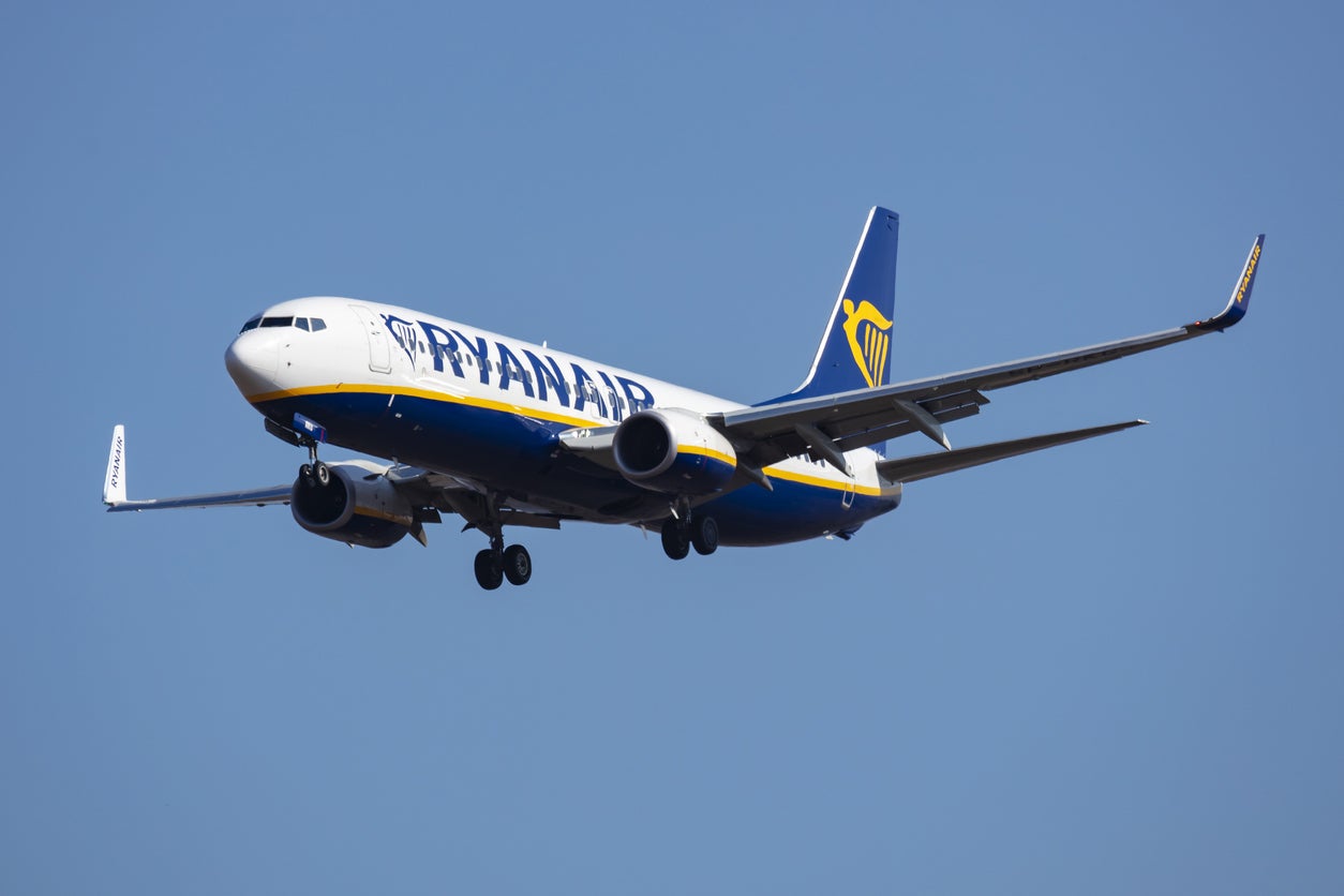 A Ryanair Boeing 737-800