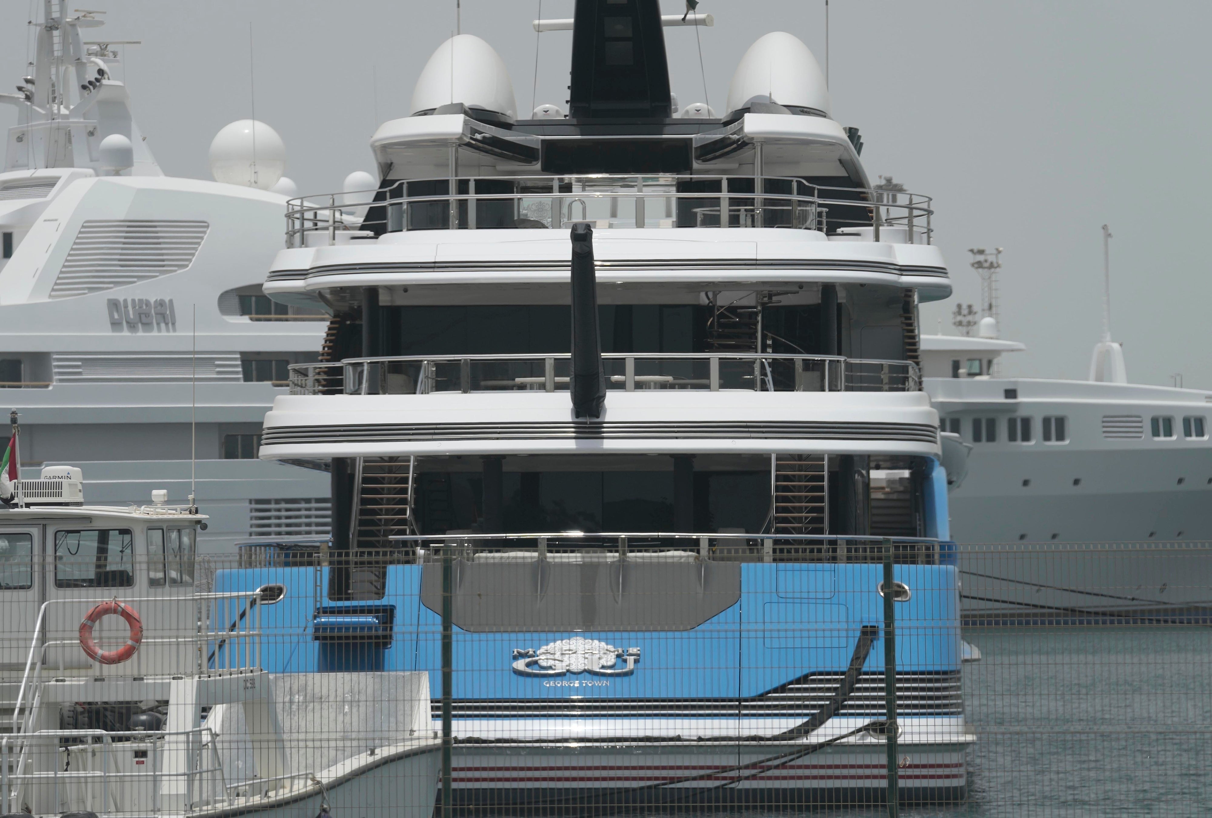 Emirates Oligarch's Yacht