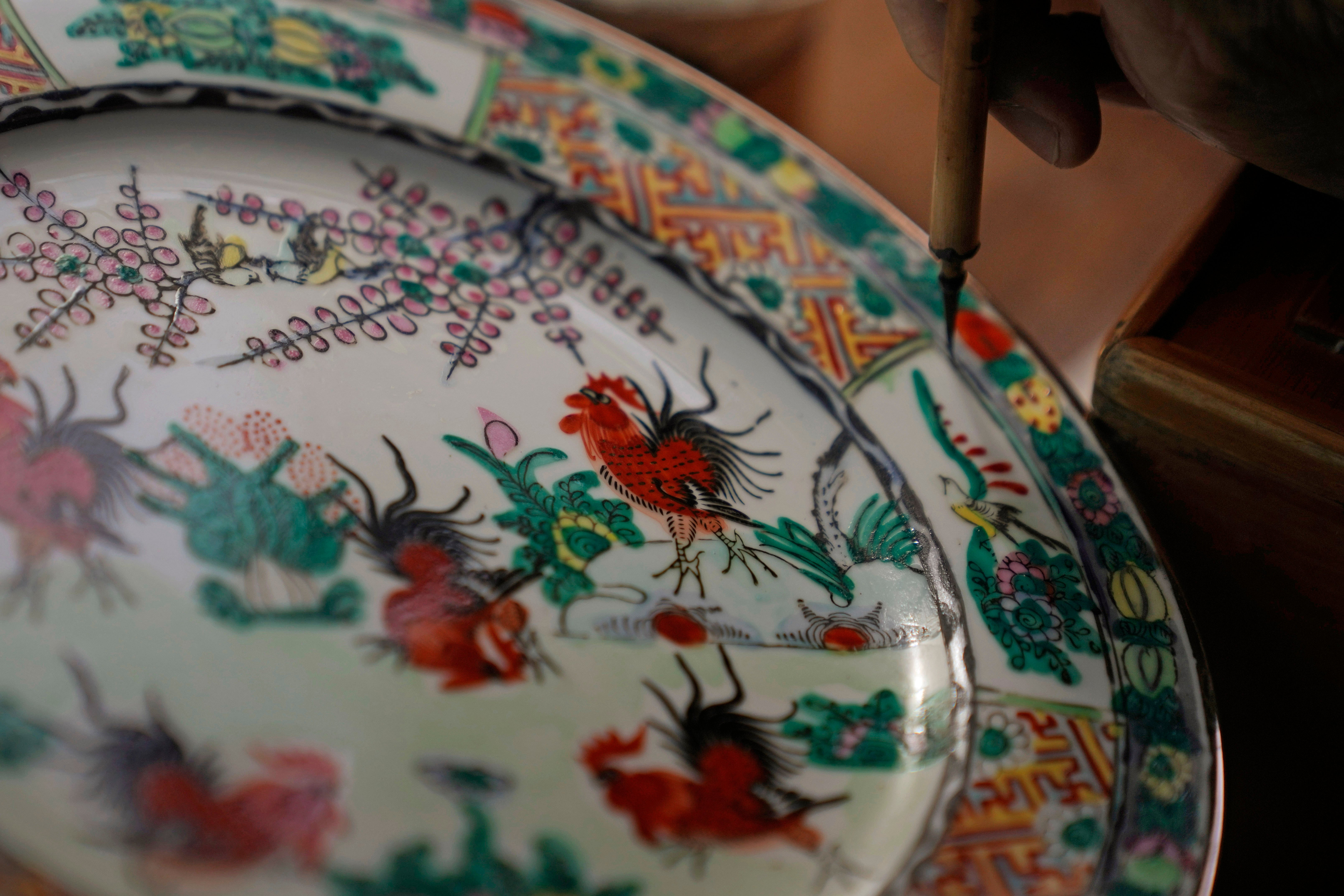 Hong Kong Porcelain Factory Photo Gallery