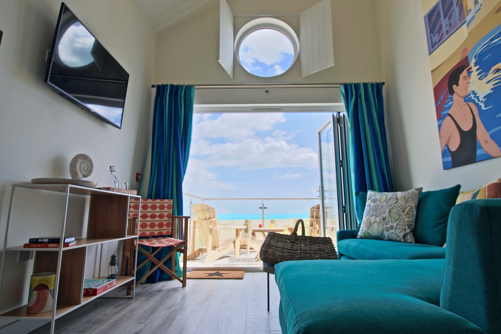 Wake up on the beach at the Beachcroft beach huts